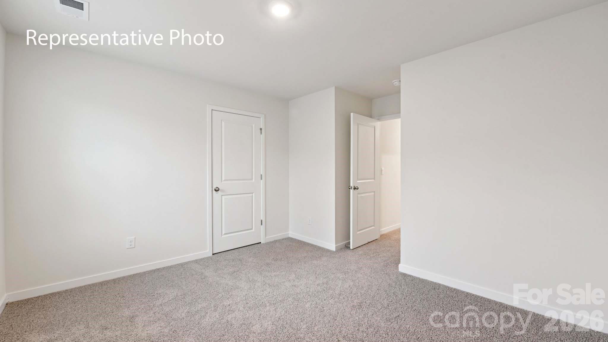 676 13th Avenue Drive NE — Hickory