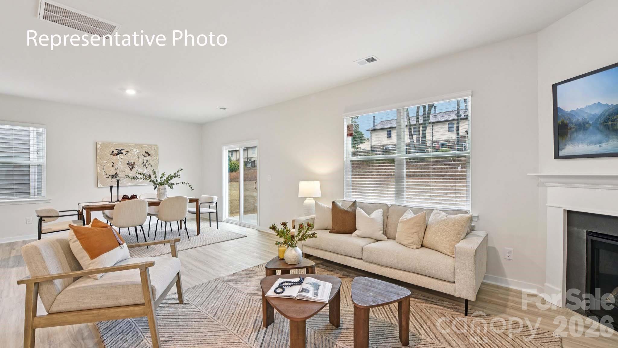 676 13th Avenue Drive NE — Hickory