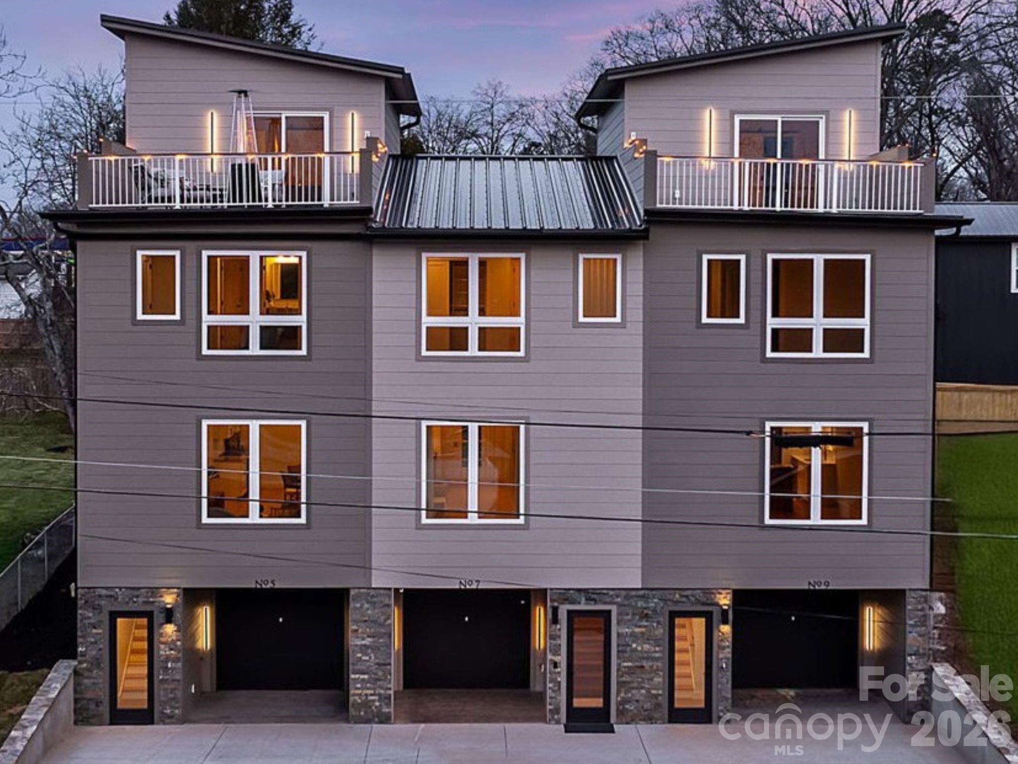 9 Gudger Road — Asheville