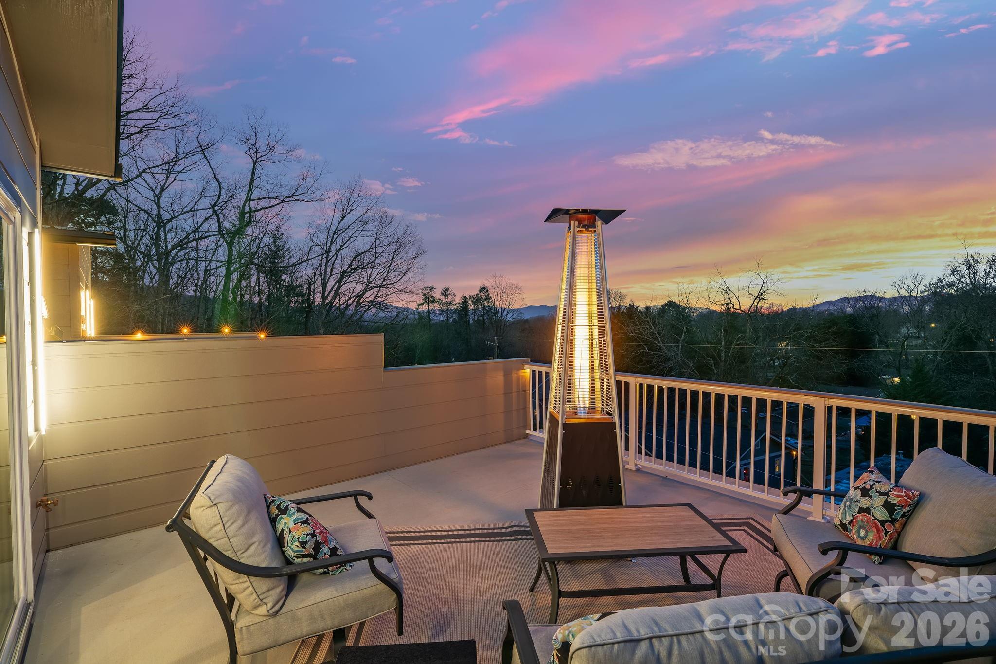 9 Gudger Road — Asheville