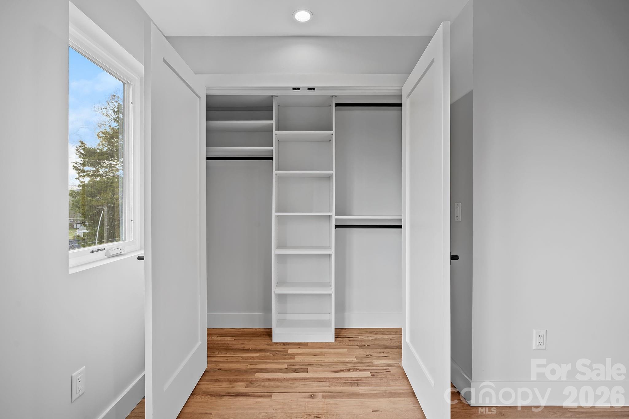 9 Gudger Road — Asheville