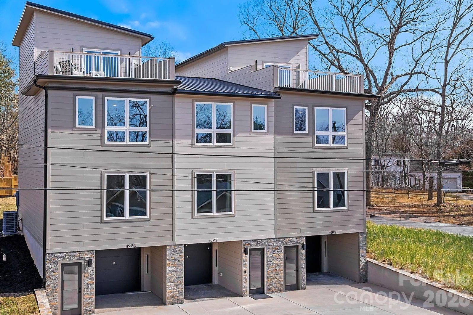 9 Gudger Road — Asheville
