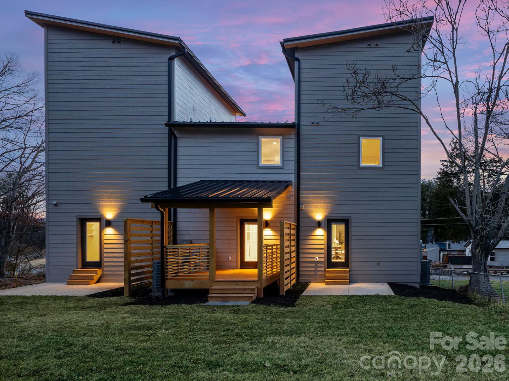9 Gudger Road — Asheville