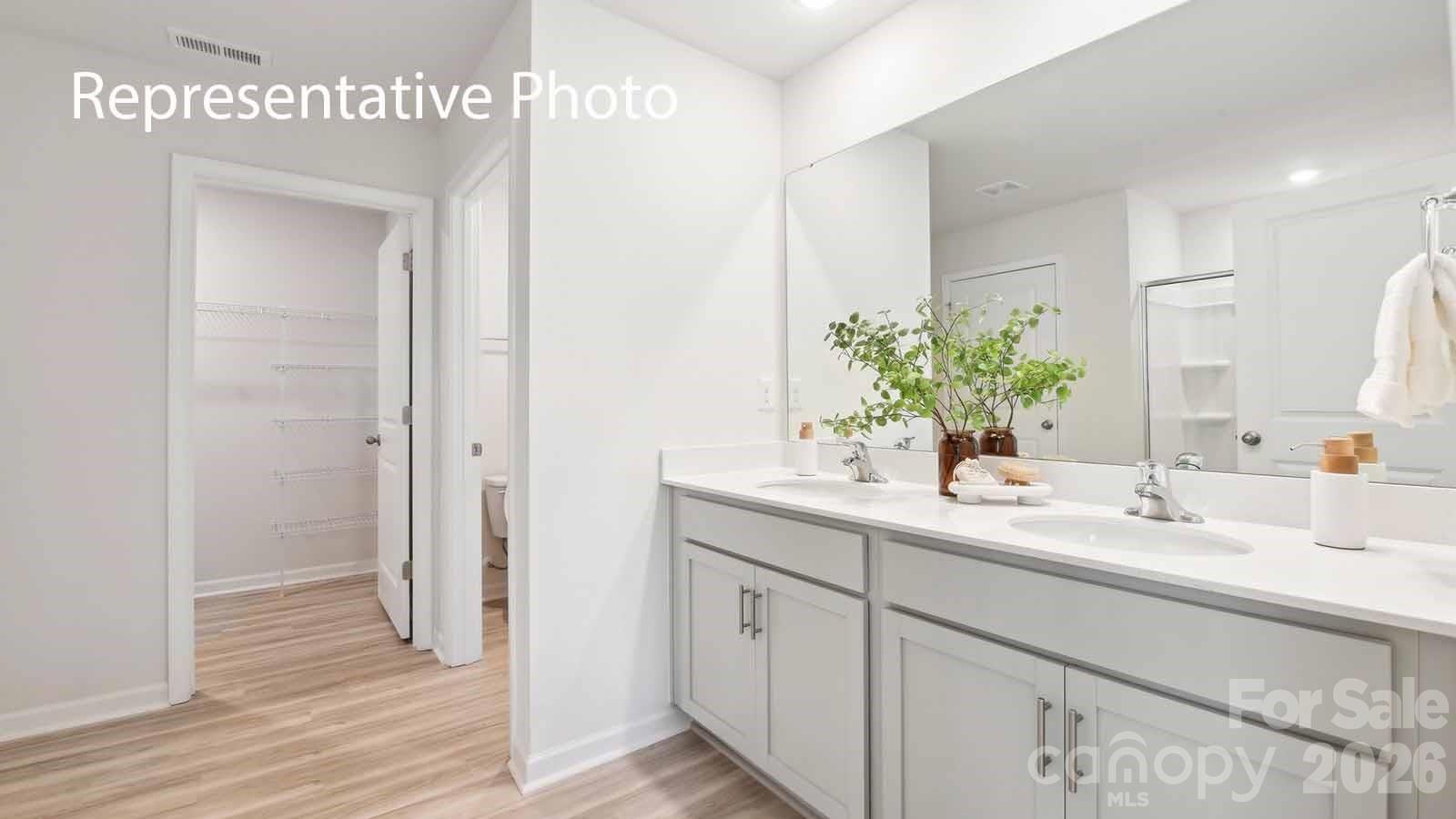 672 13th Avenue Drive NE — Hickory