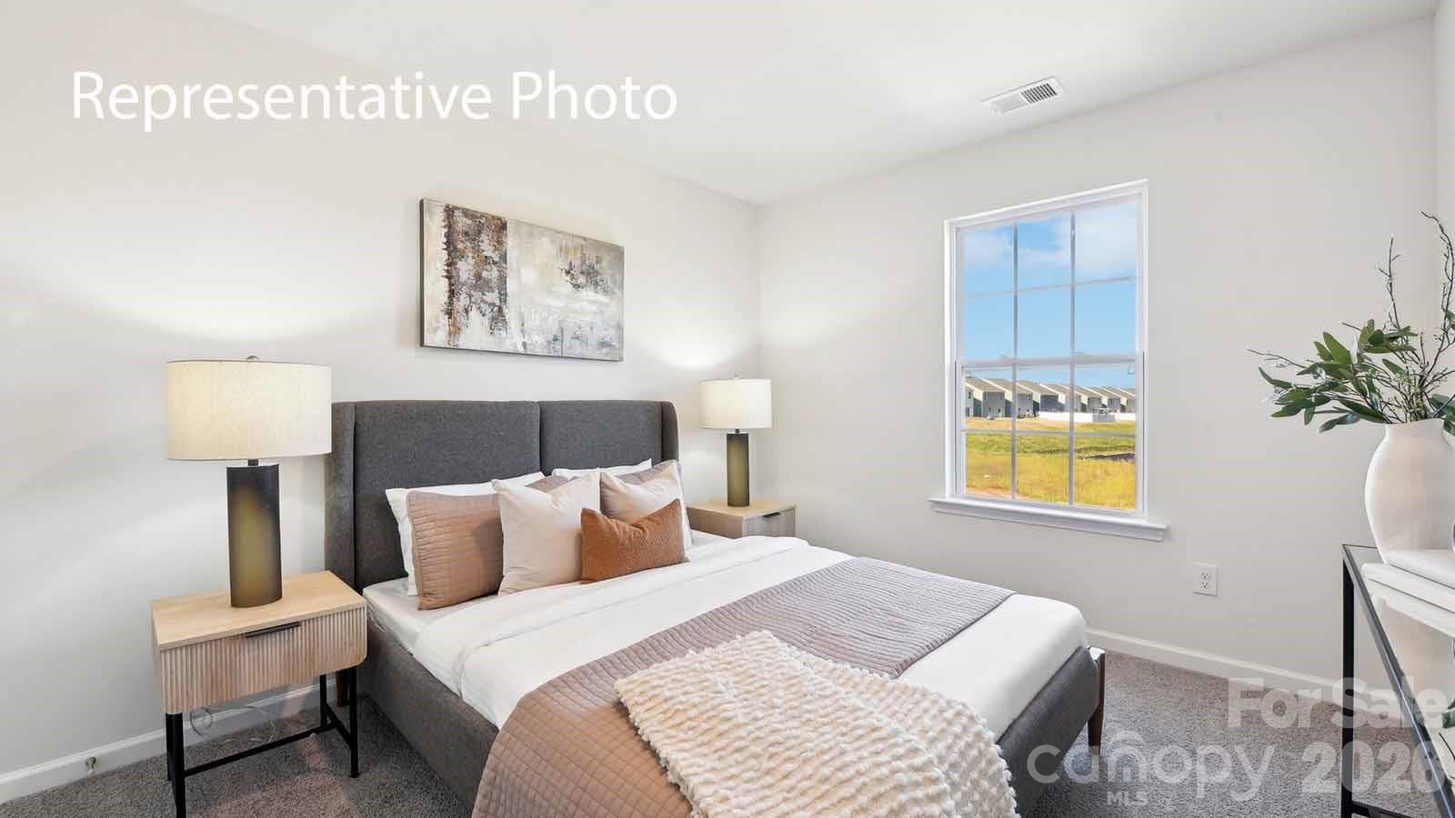672 13th Avenue Drive NE — Hickory