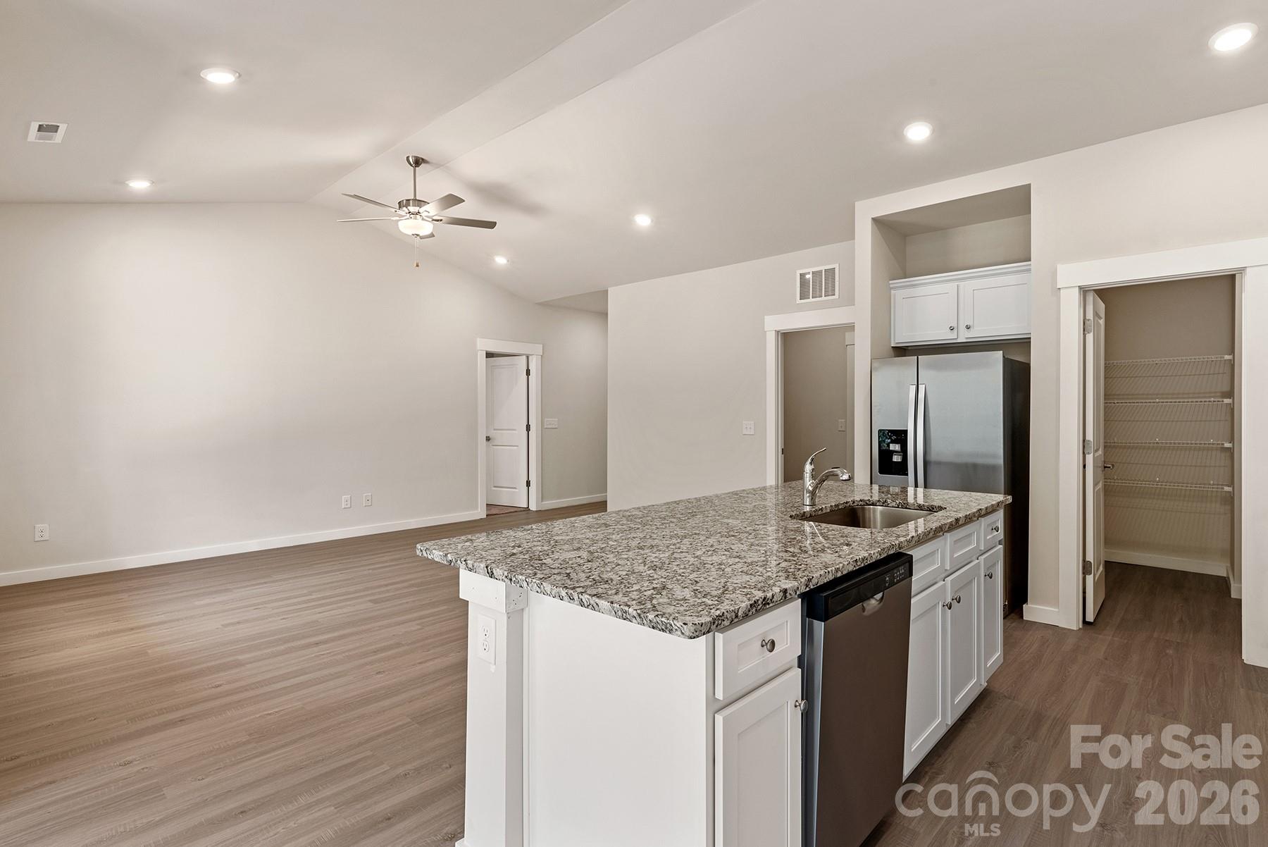 705 Lamorak Place — Richburg