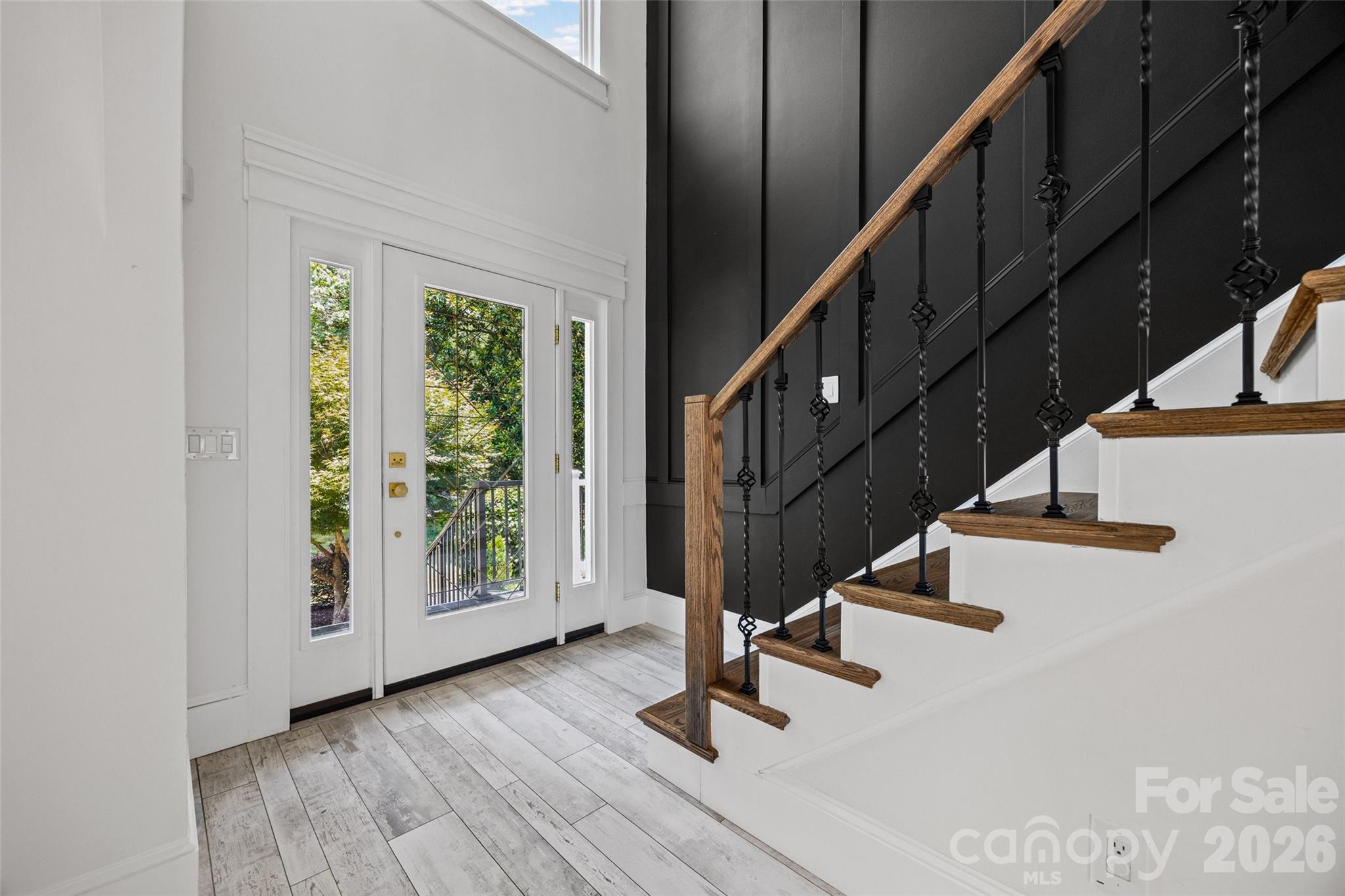 9827 Potter Road — Matthews