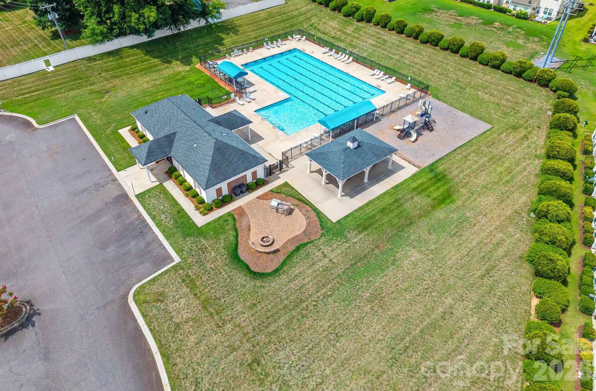 106 Brookshire Lane #C — Statesville