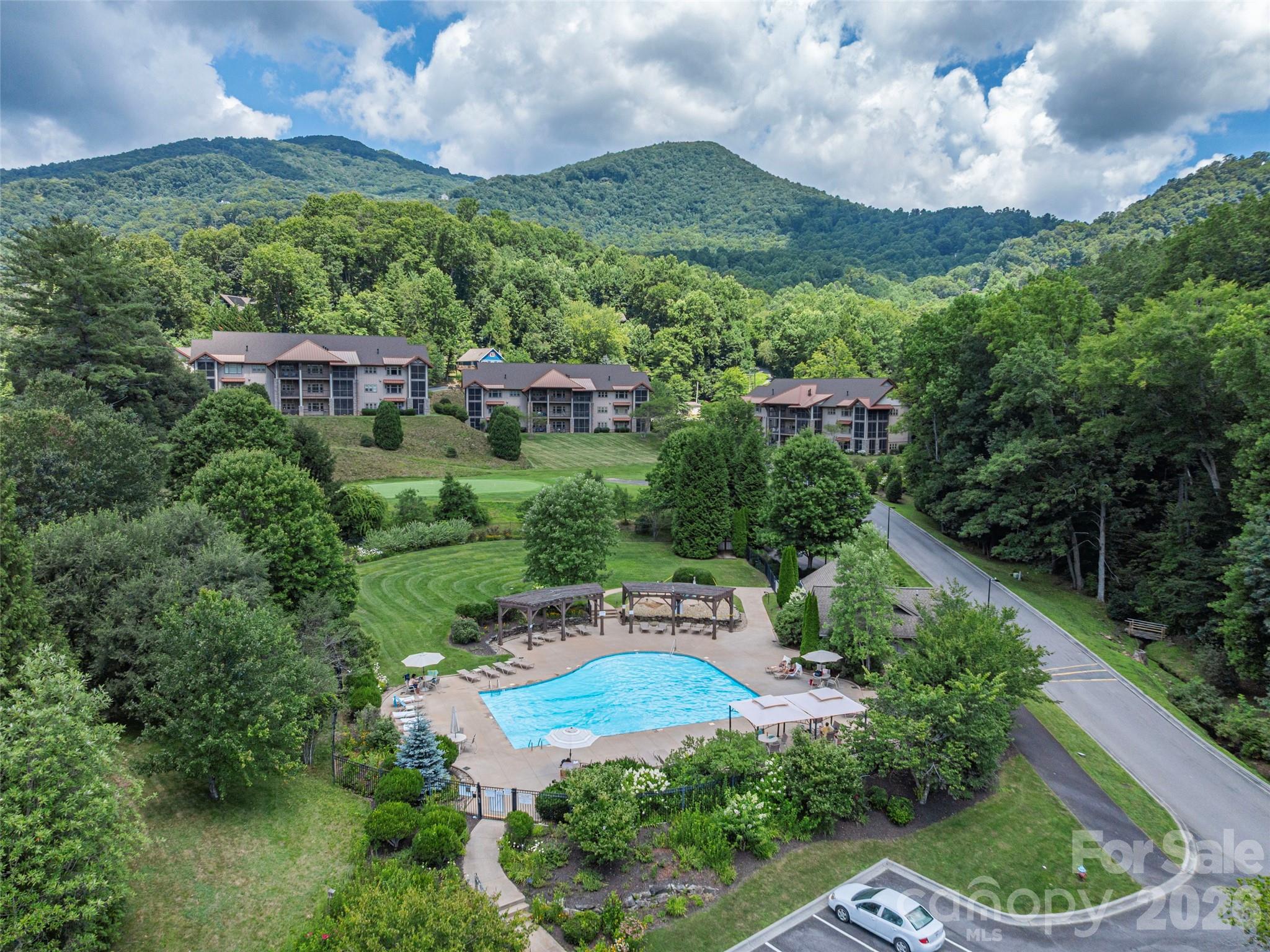 1560 Country Club Drive #A101 — Maggie Valley