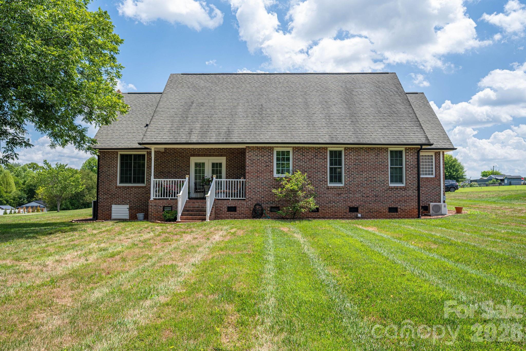 1855 Jetton Drive — Vale