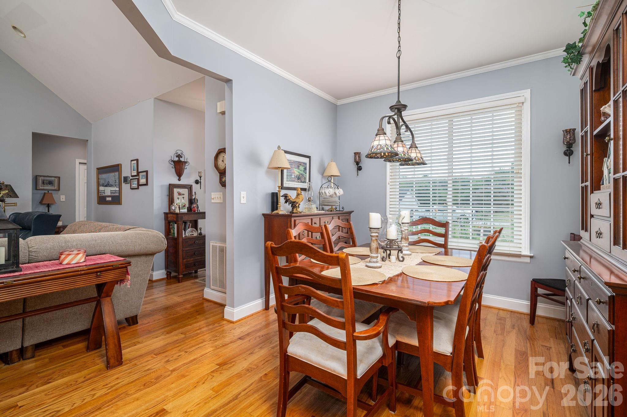 1855 Jetton Drive — Vale