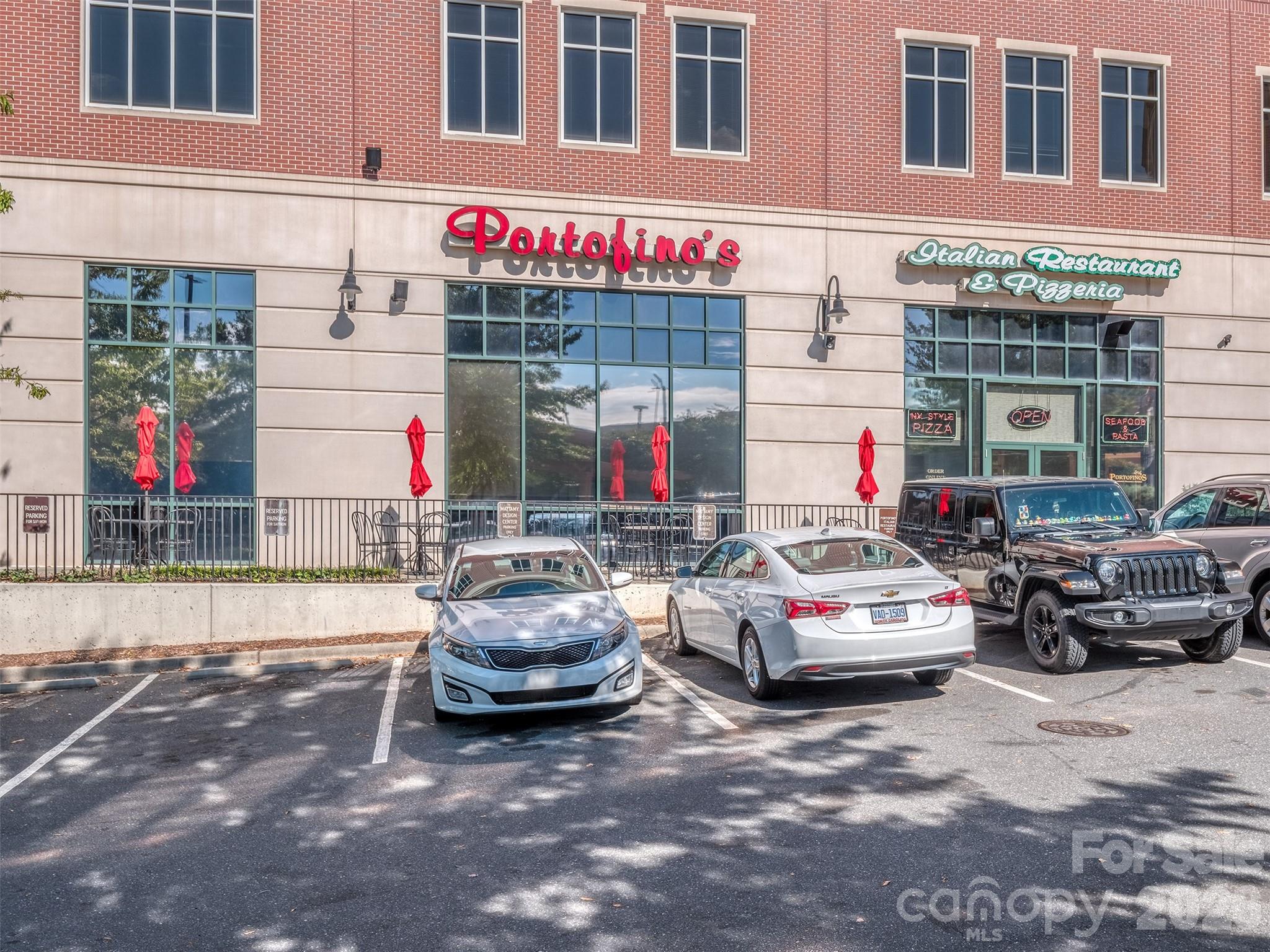 2074 Ayrsley Town Boulevard — Charlotte