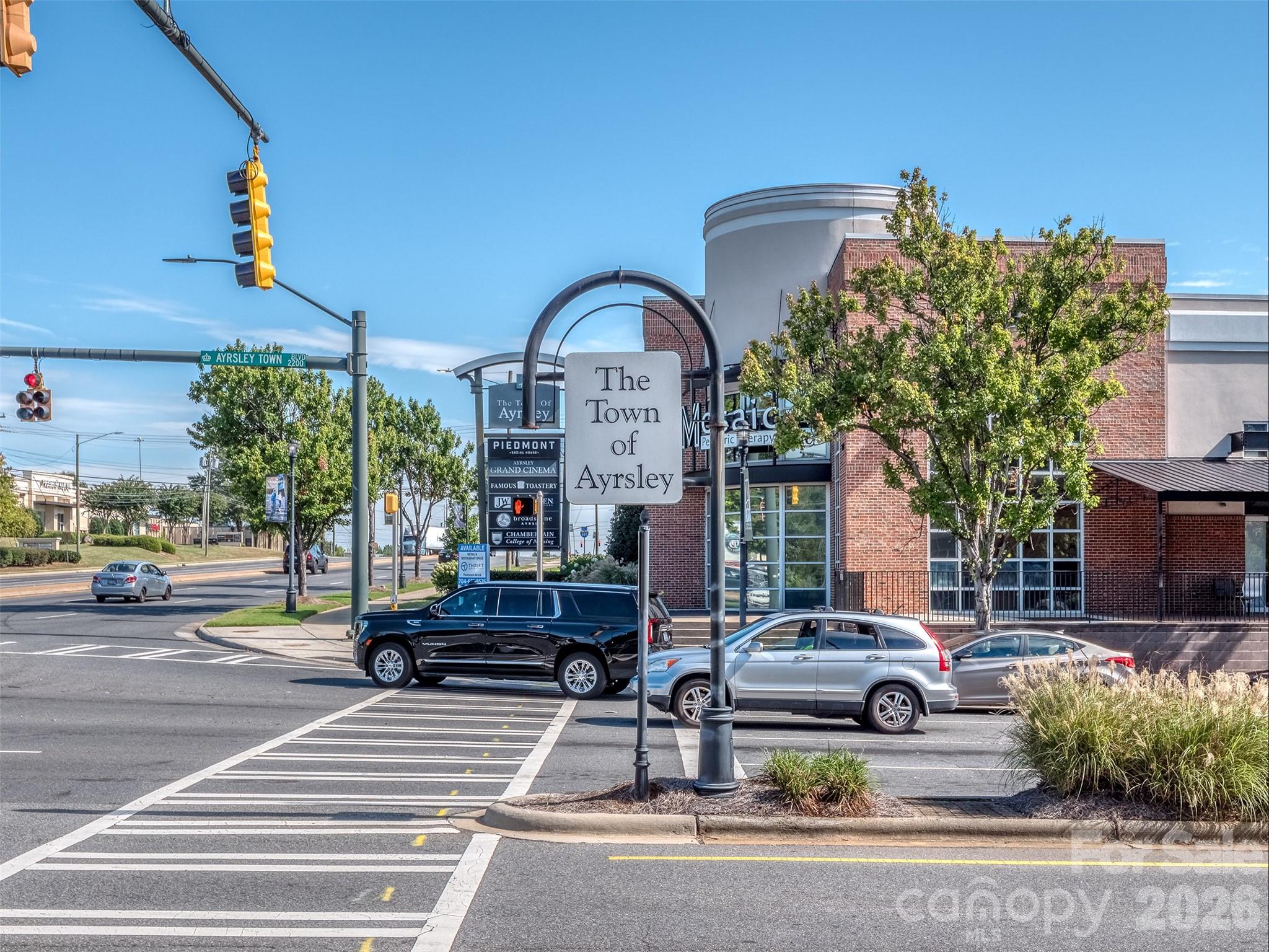2074 Ayrsley Town Boulevard — Charlotte