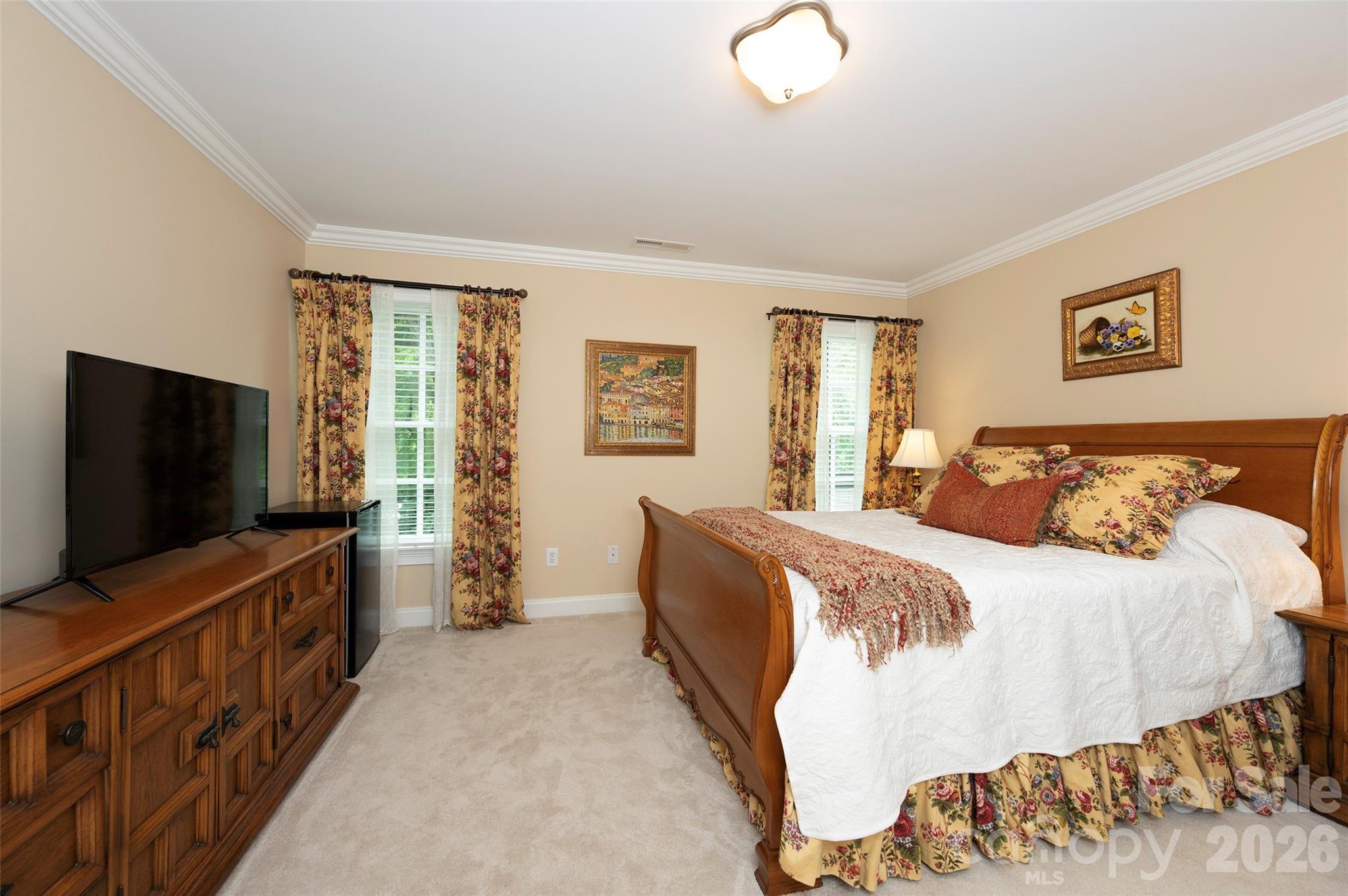 310 James Way — Bermuda Run