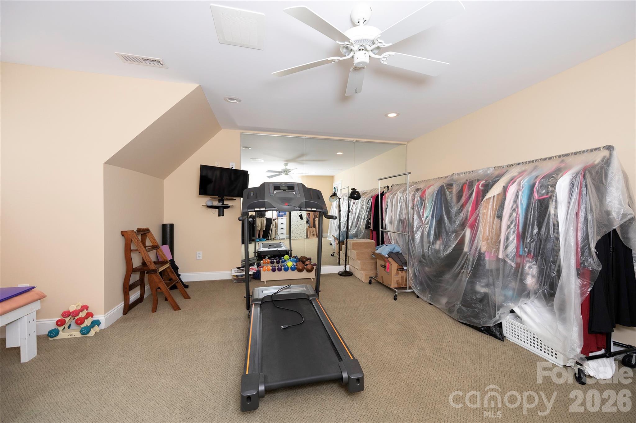 310 James Way — Bermuda Run