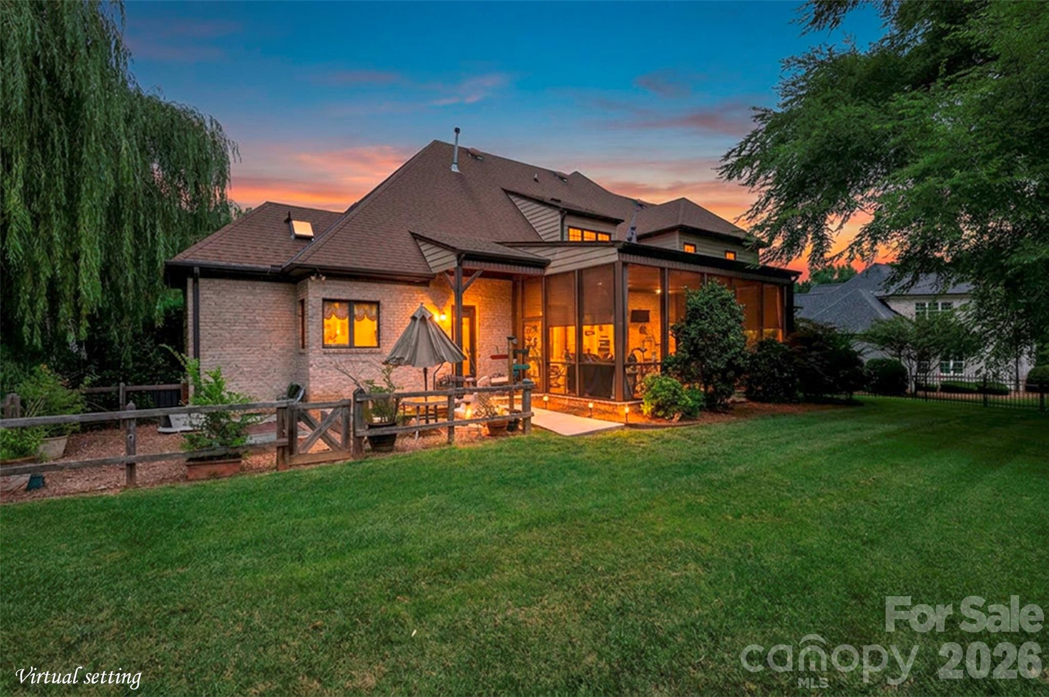 310 James Way — Bermuda Run