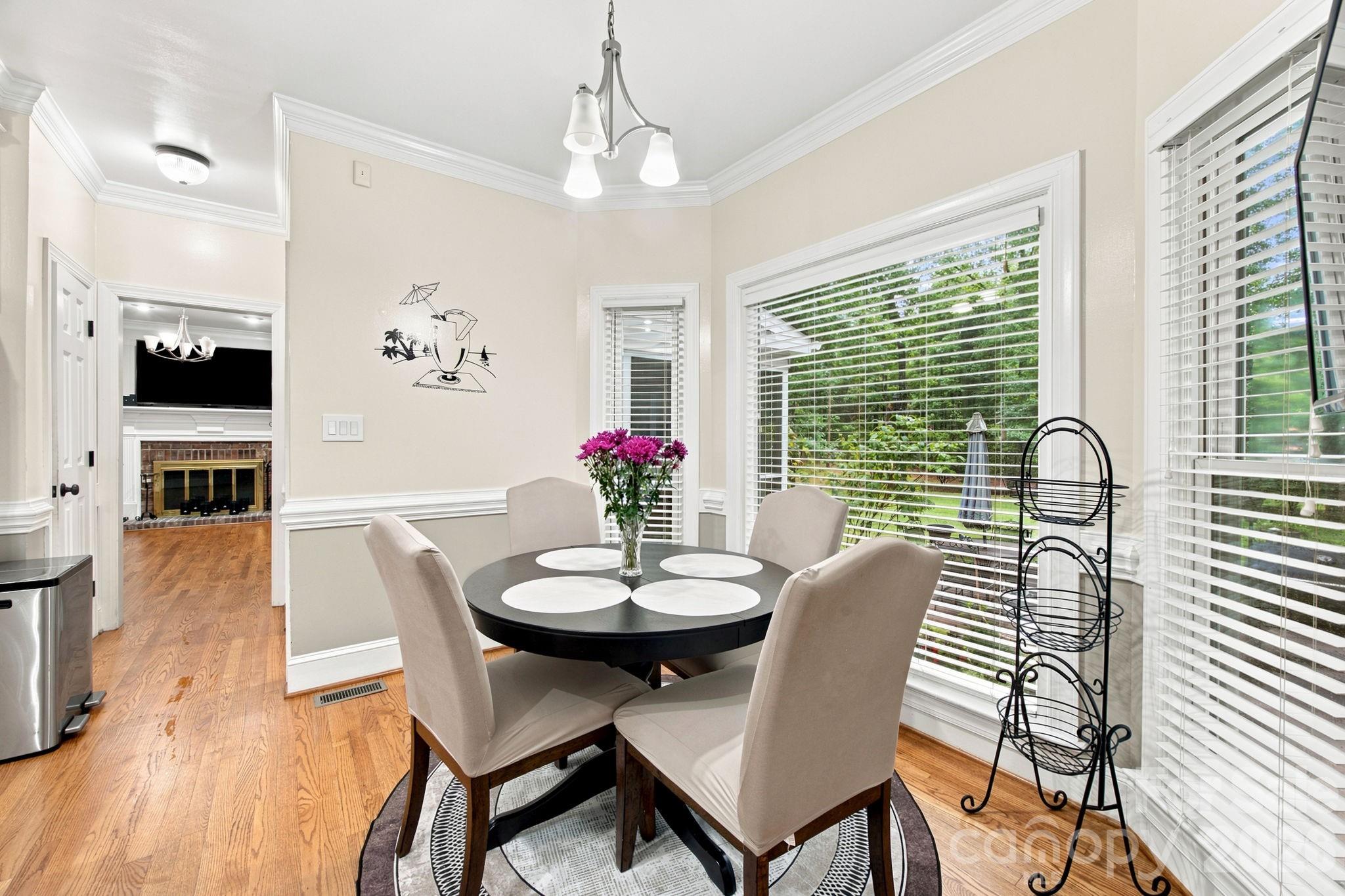 115 Valley Glen Drive — Waxhaw