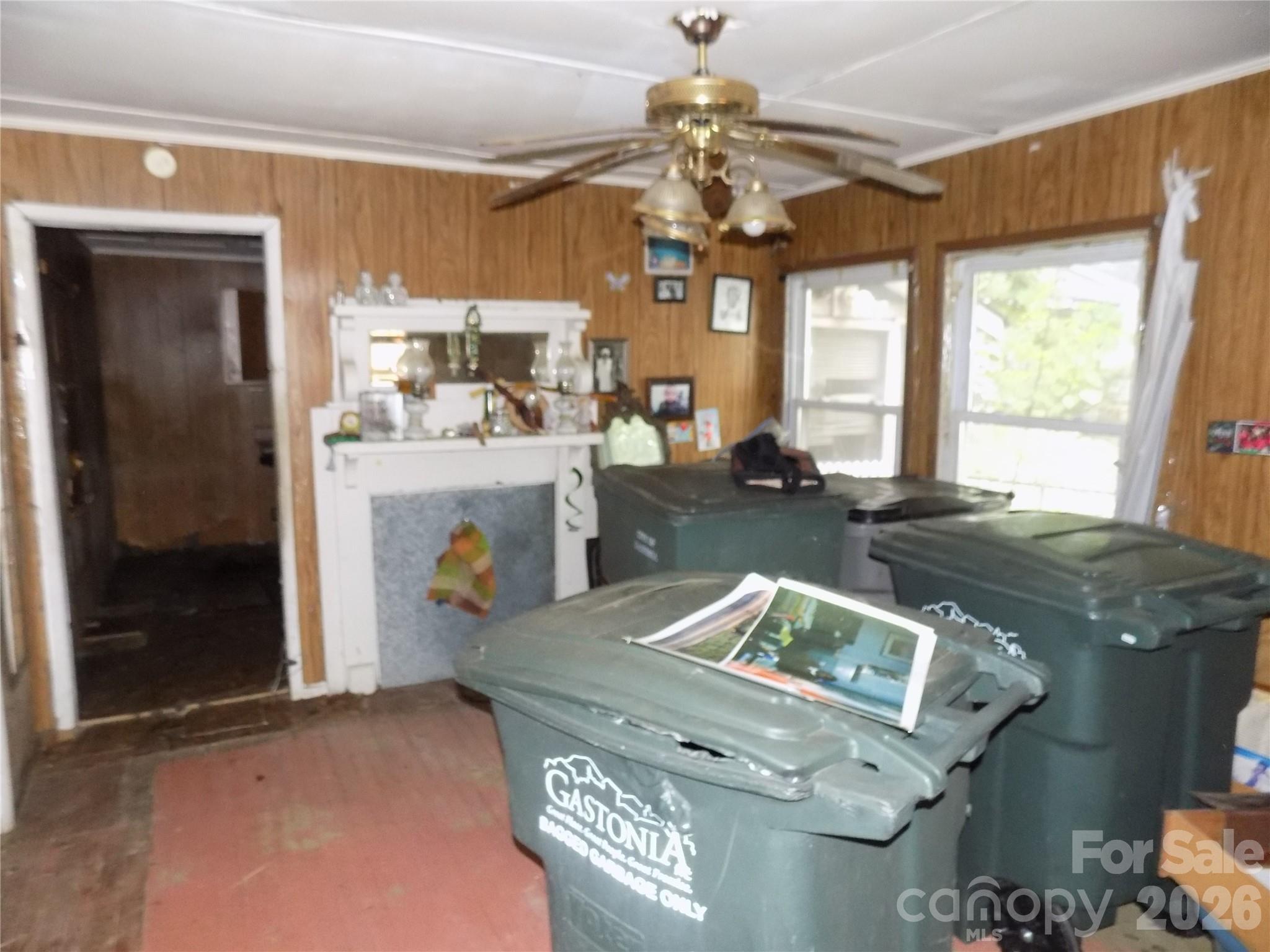 604 W Harrison Avenue — Gastonia