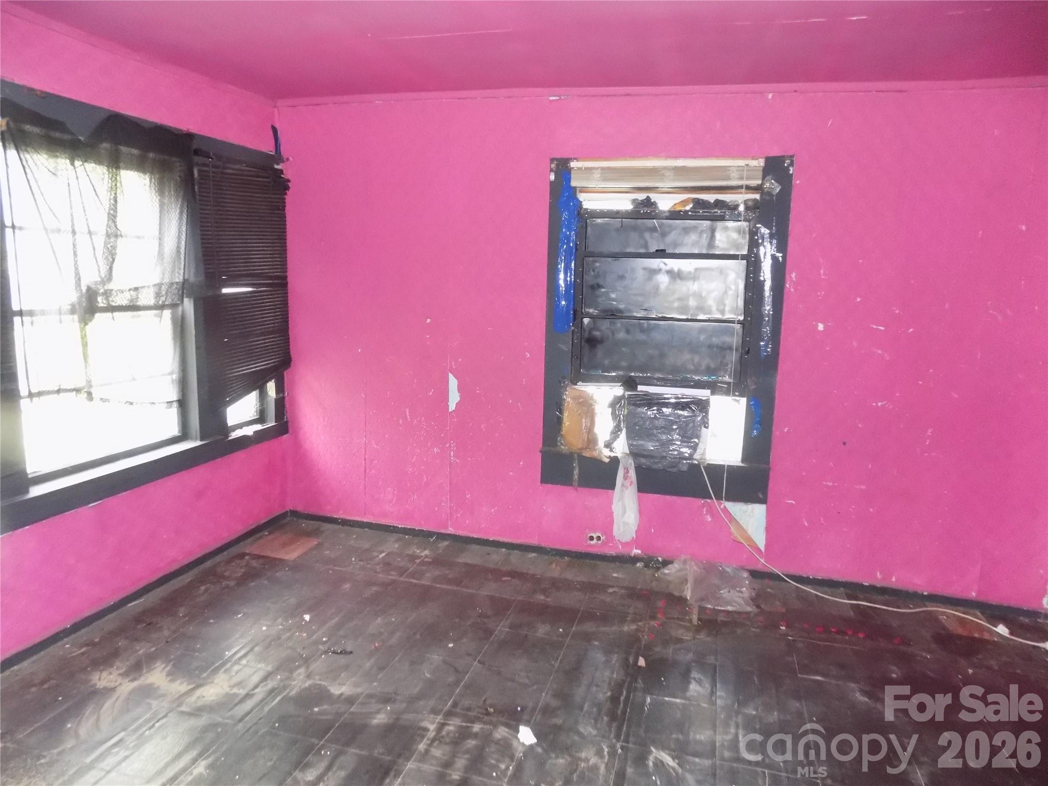 604 W Harrison Avenue — Gastonia