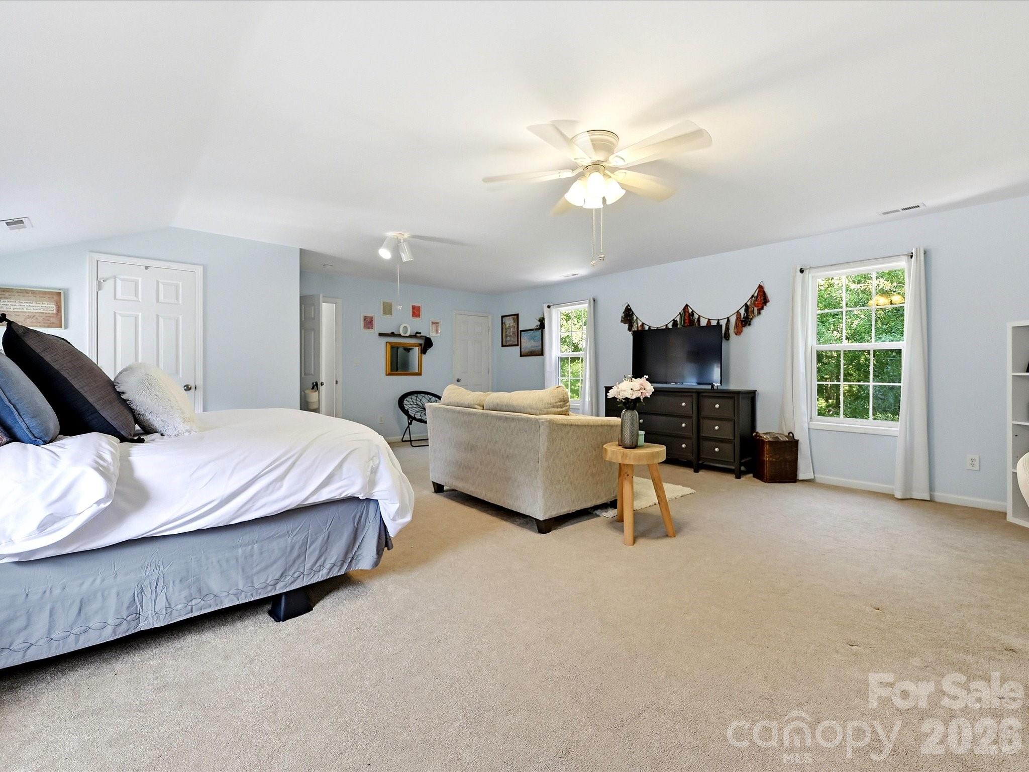 1401 Wall Street — Waxhaw