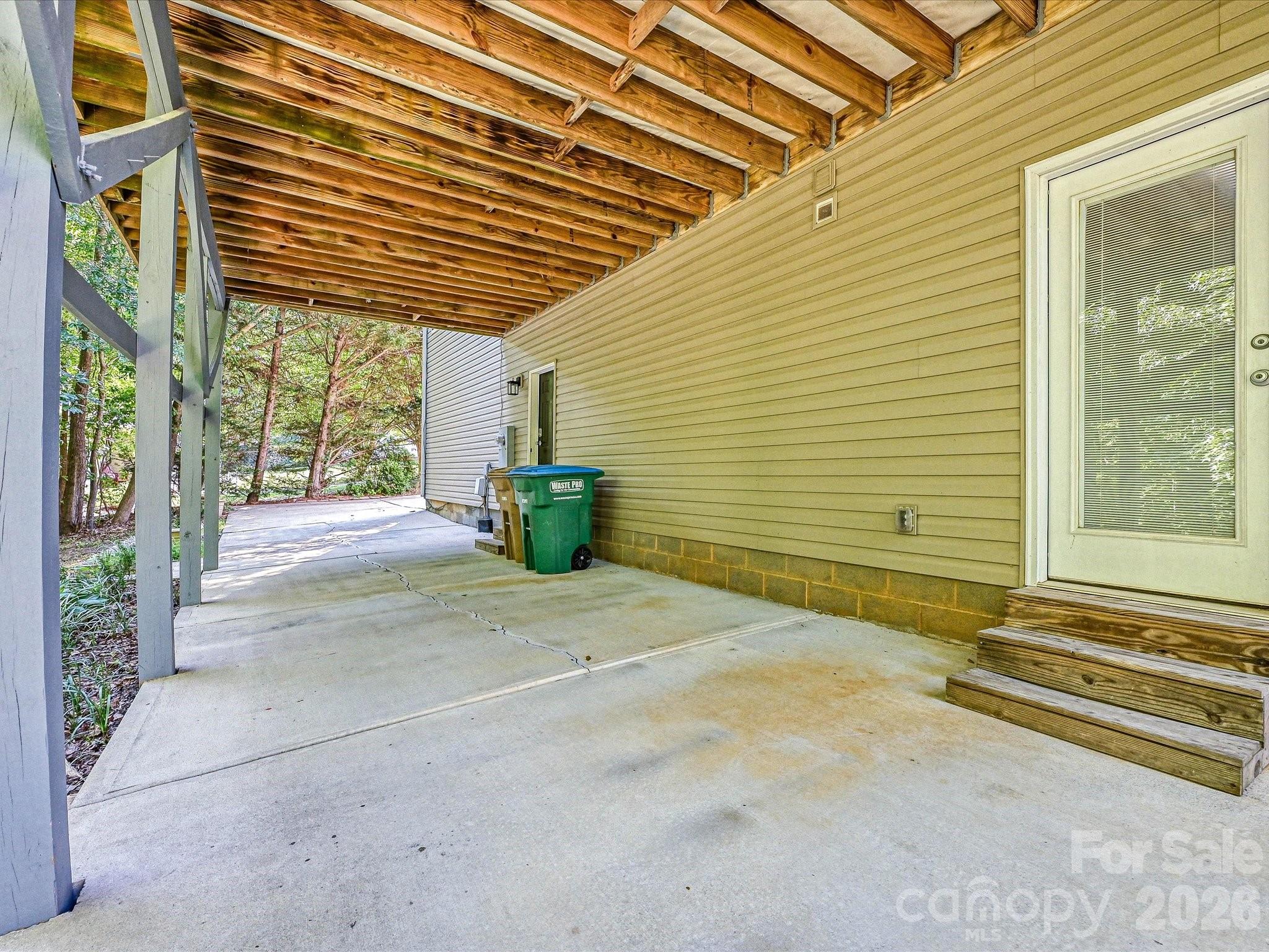 1401 Wall Street — Waxhaw