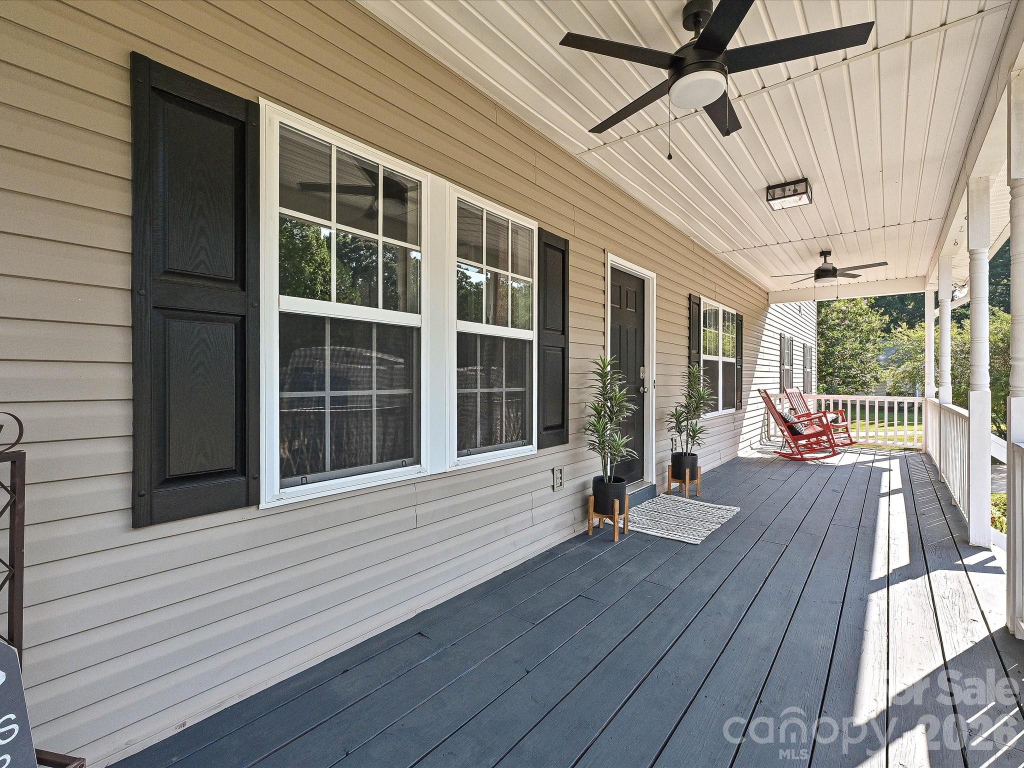 1401 Wall Street — Waxhaw
