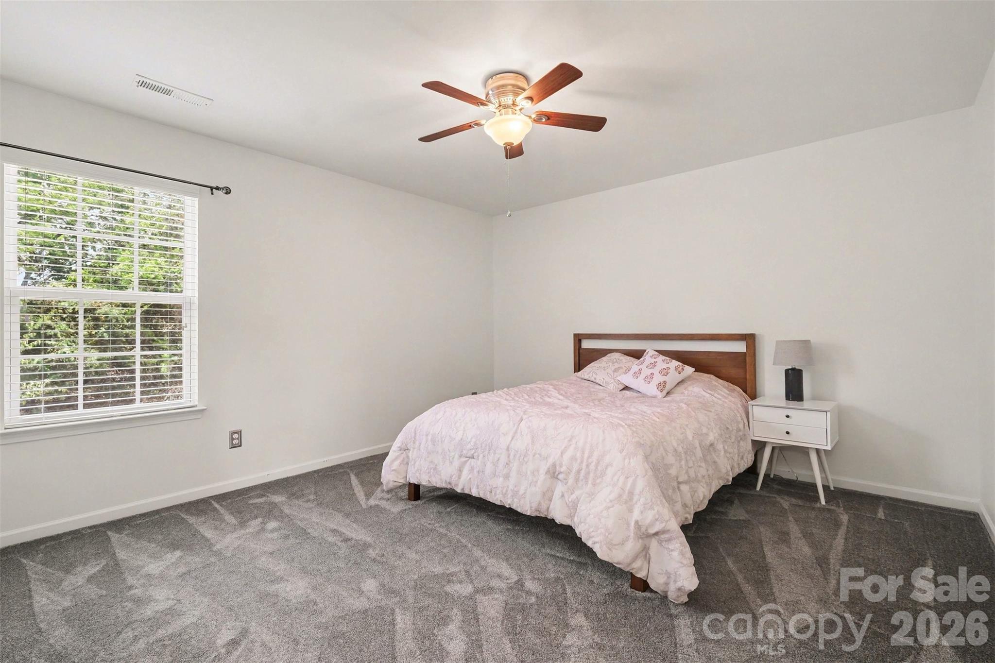 10120 Shanaclear Avenue — Concord