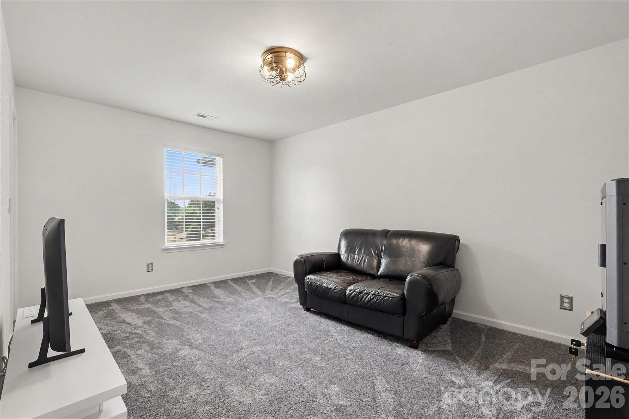 10120 Shanaclear Avenue — Concord