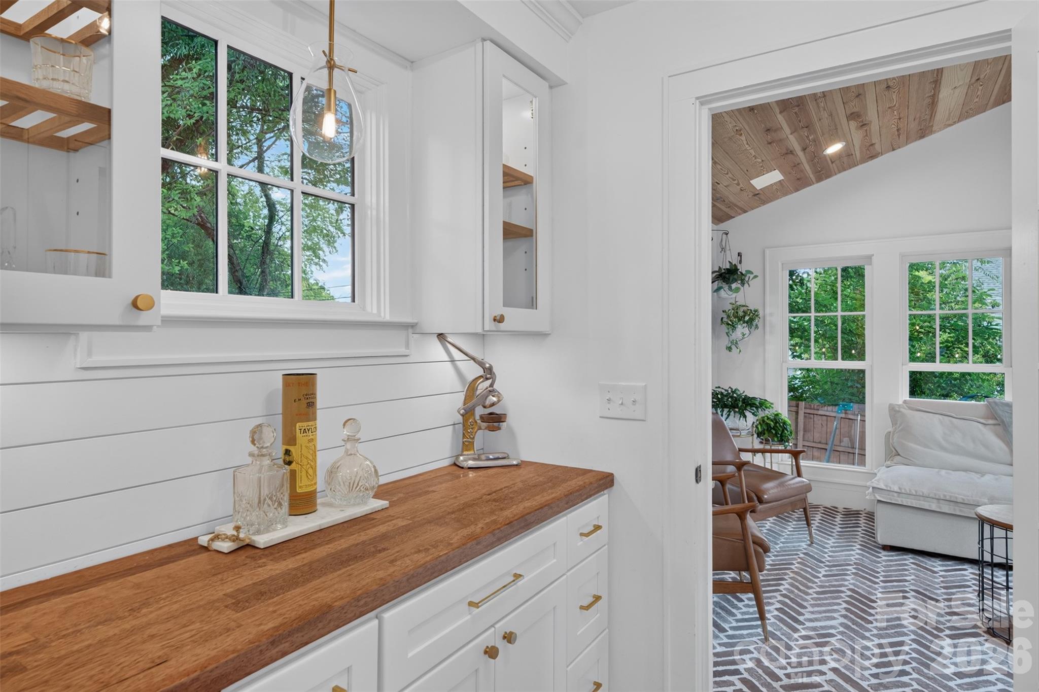1716 Merriman Avenue — Charlotte