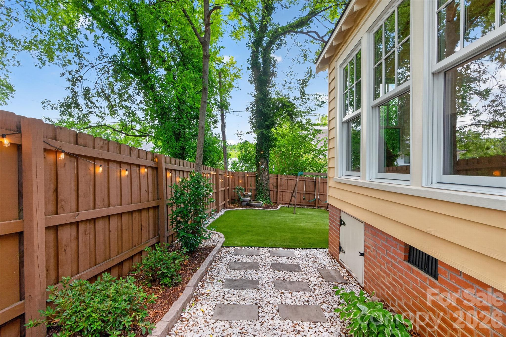 1716 Merriman Avenue — Charlotte