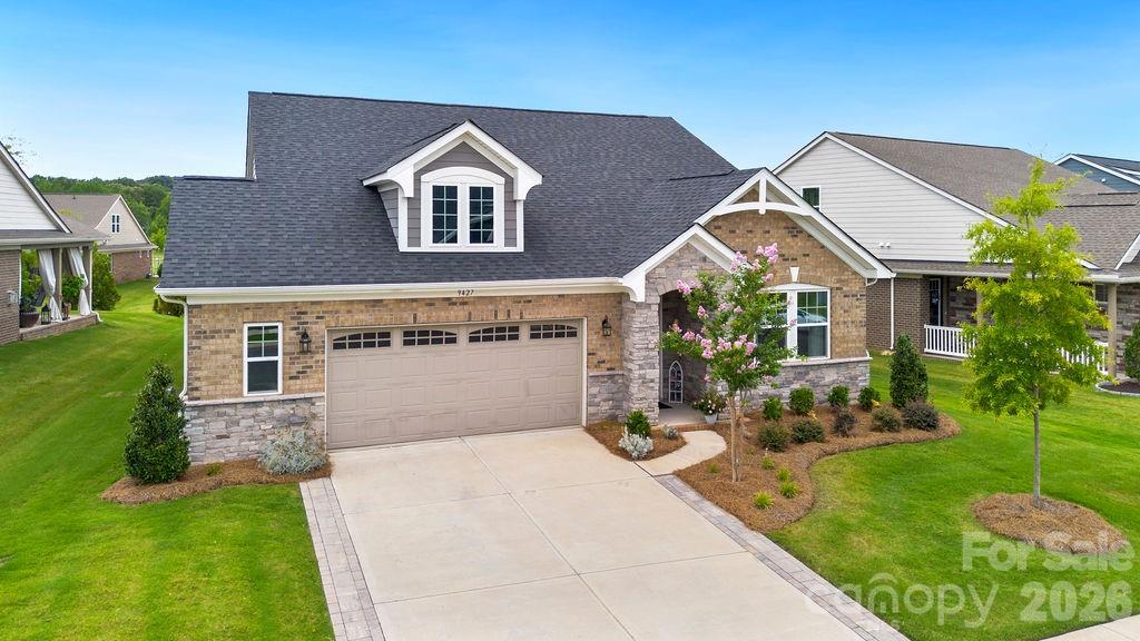 9427 Liberty Hill Drive — Charlotte