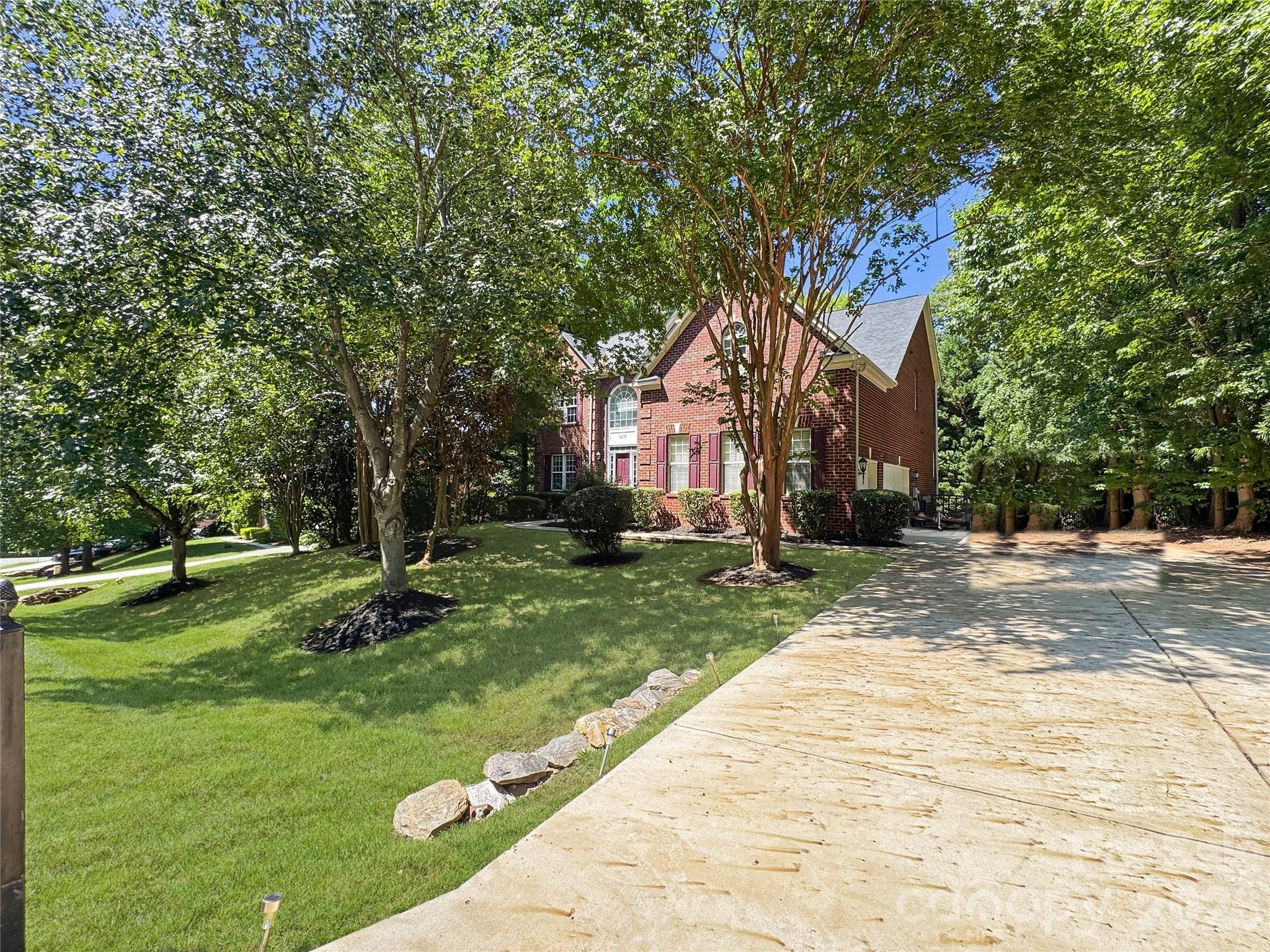 6119 Savannah Grace Lane — Huntersville