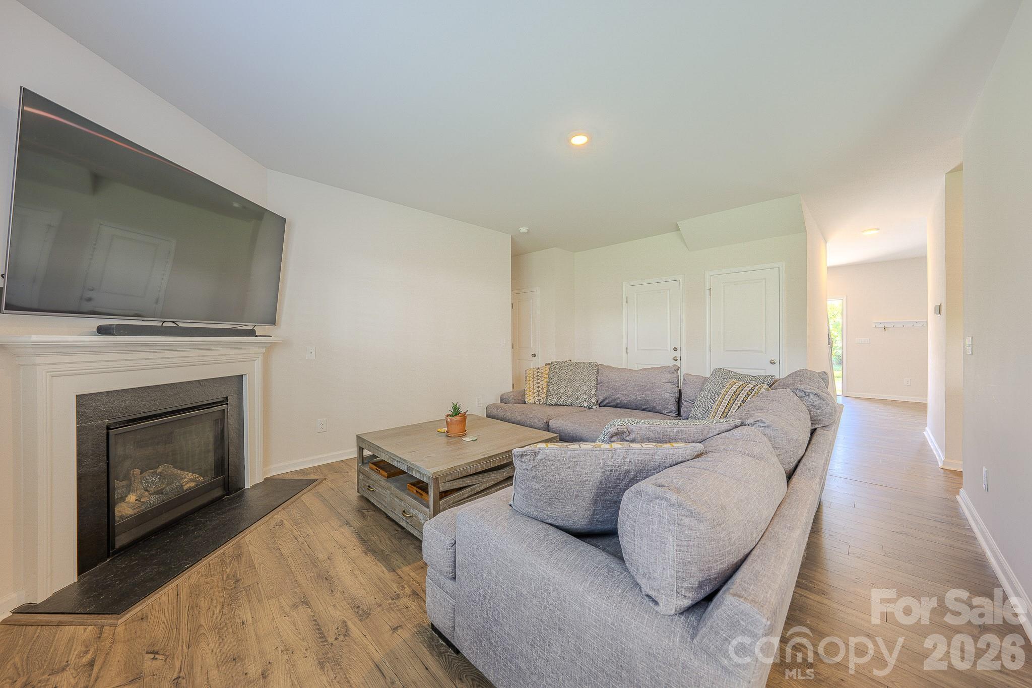 355 Tavernier Lane — Candler