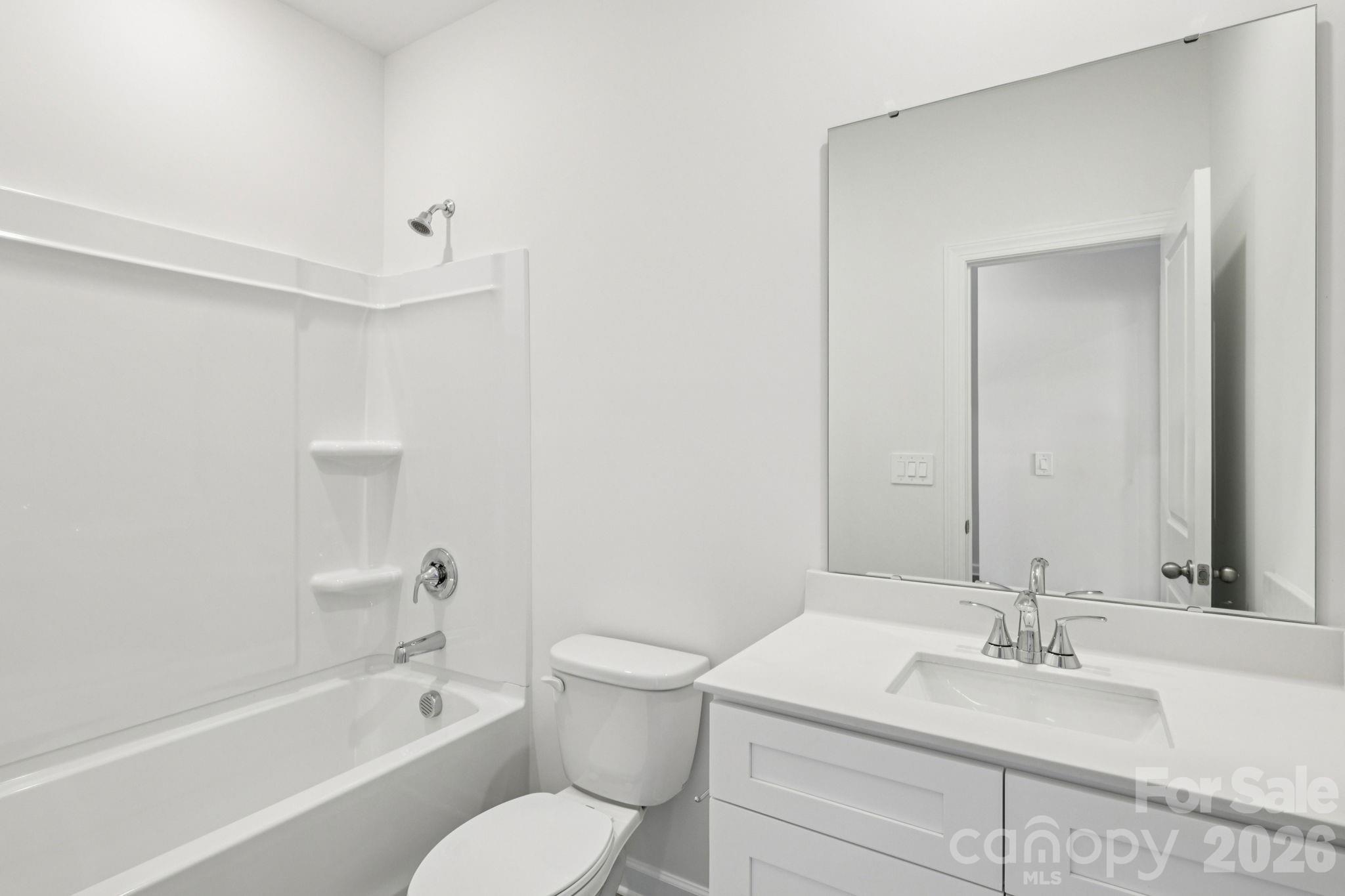 313 Hilsaw Lane — York