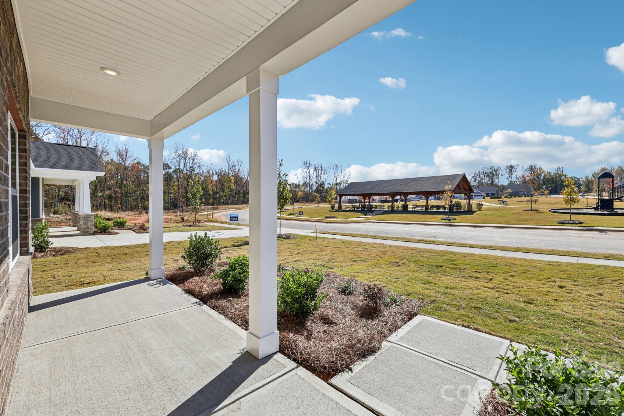 313 Hilsaw Lane — York