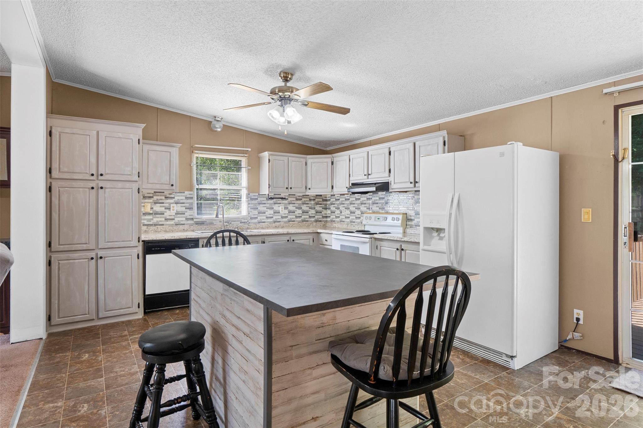 199 Sable Lane — Thomasville