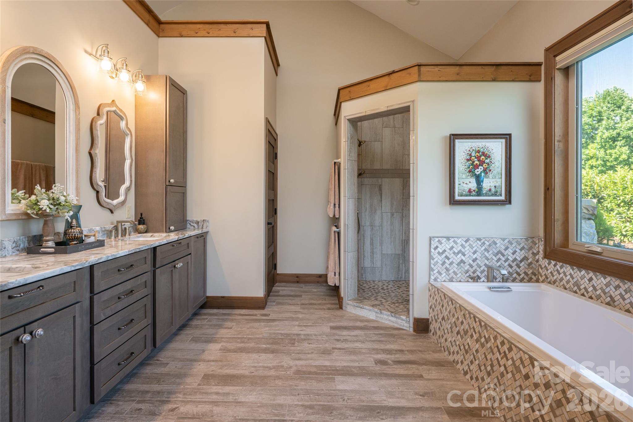 660 Pleasant Grove Road — Hendersonville