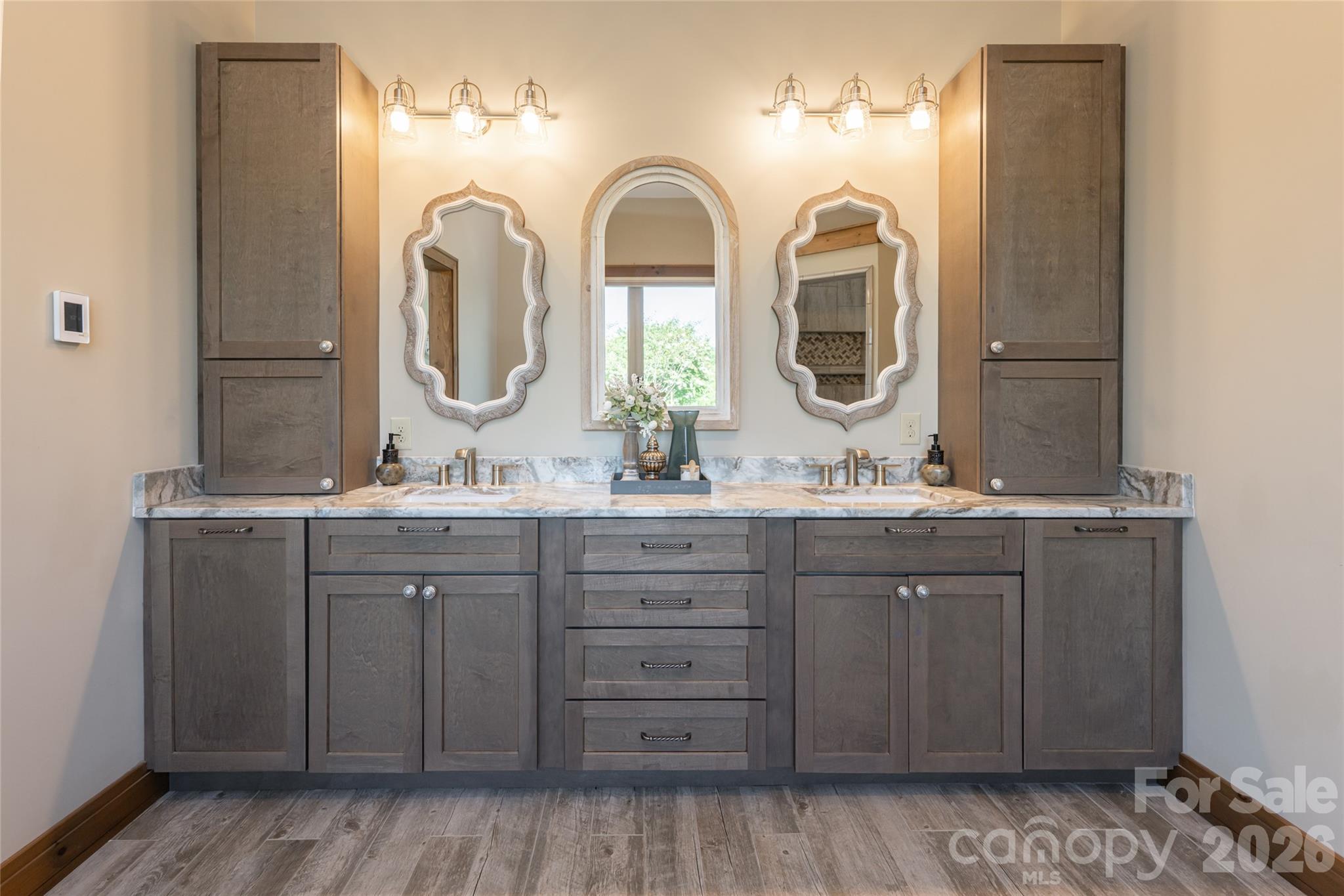 660 Pleasant Grove Road — Hendersonville