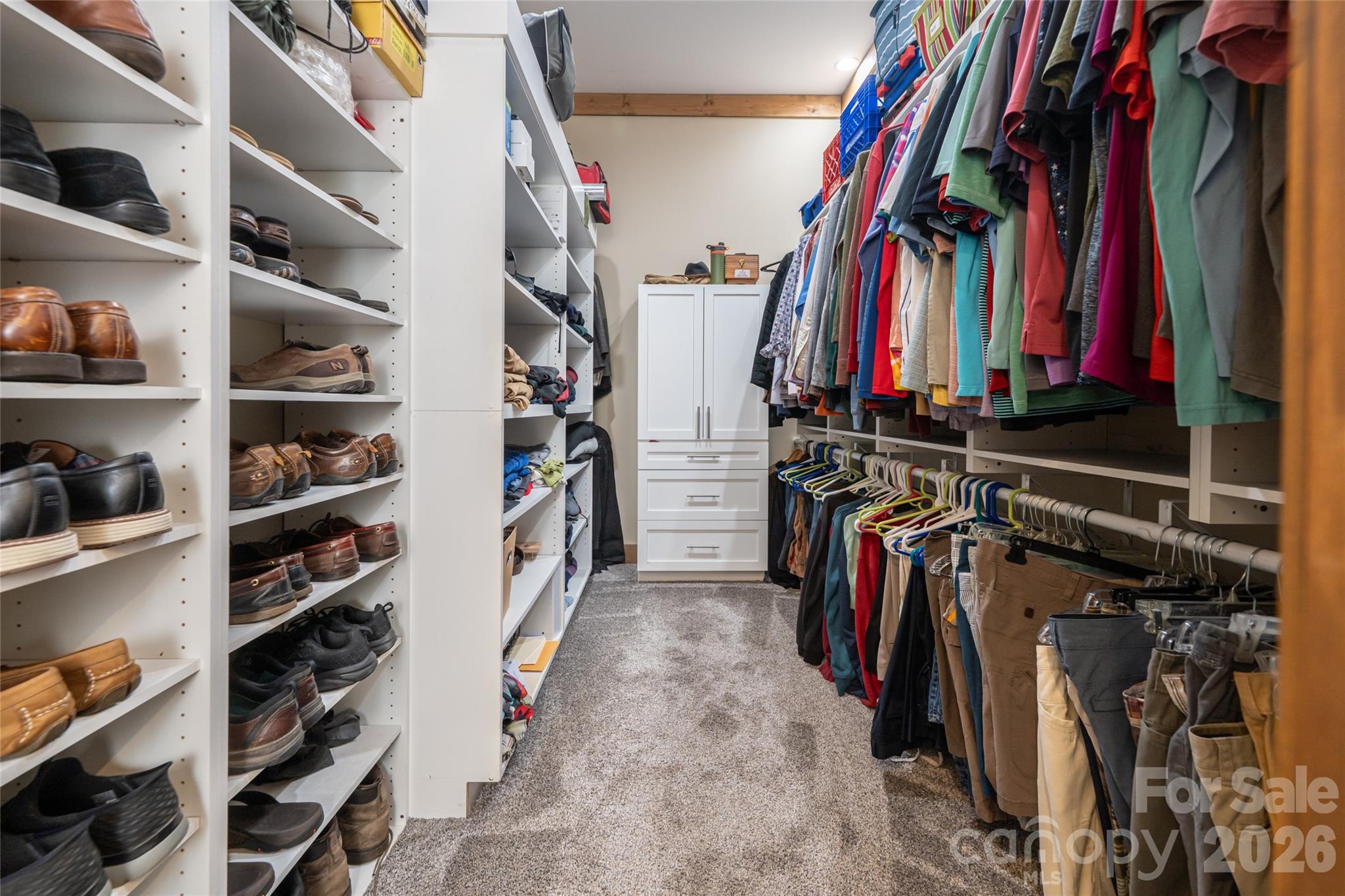 660 Pleasant Grove Road — Hendersonville