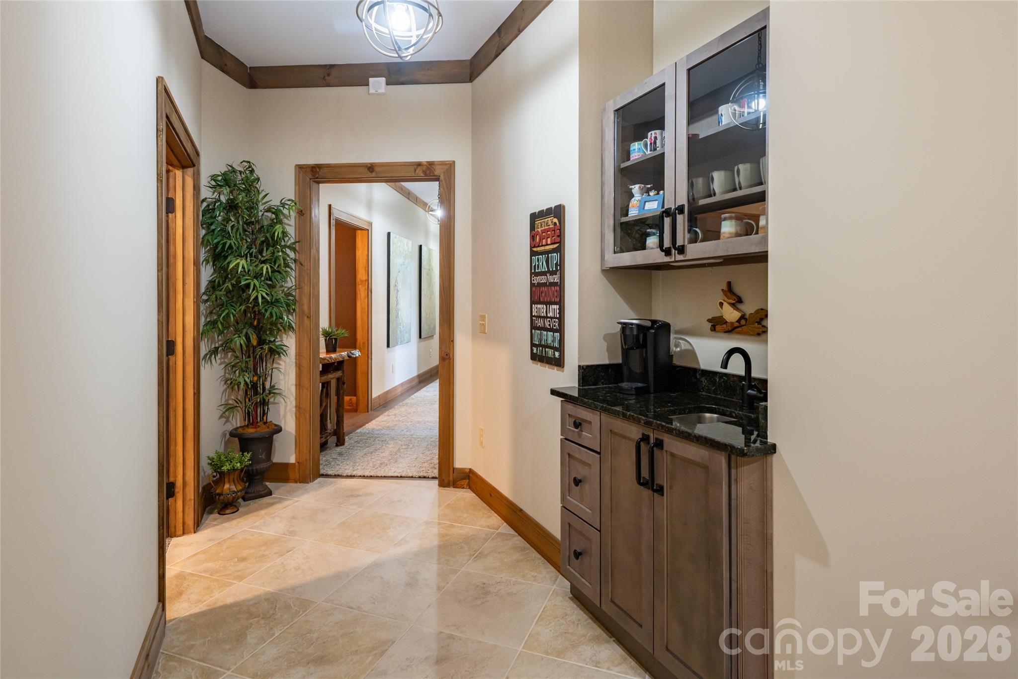 660 Pleasant Grove Road — Hendersonville
