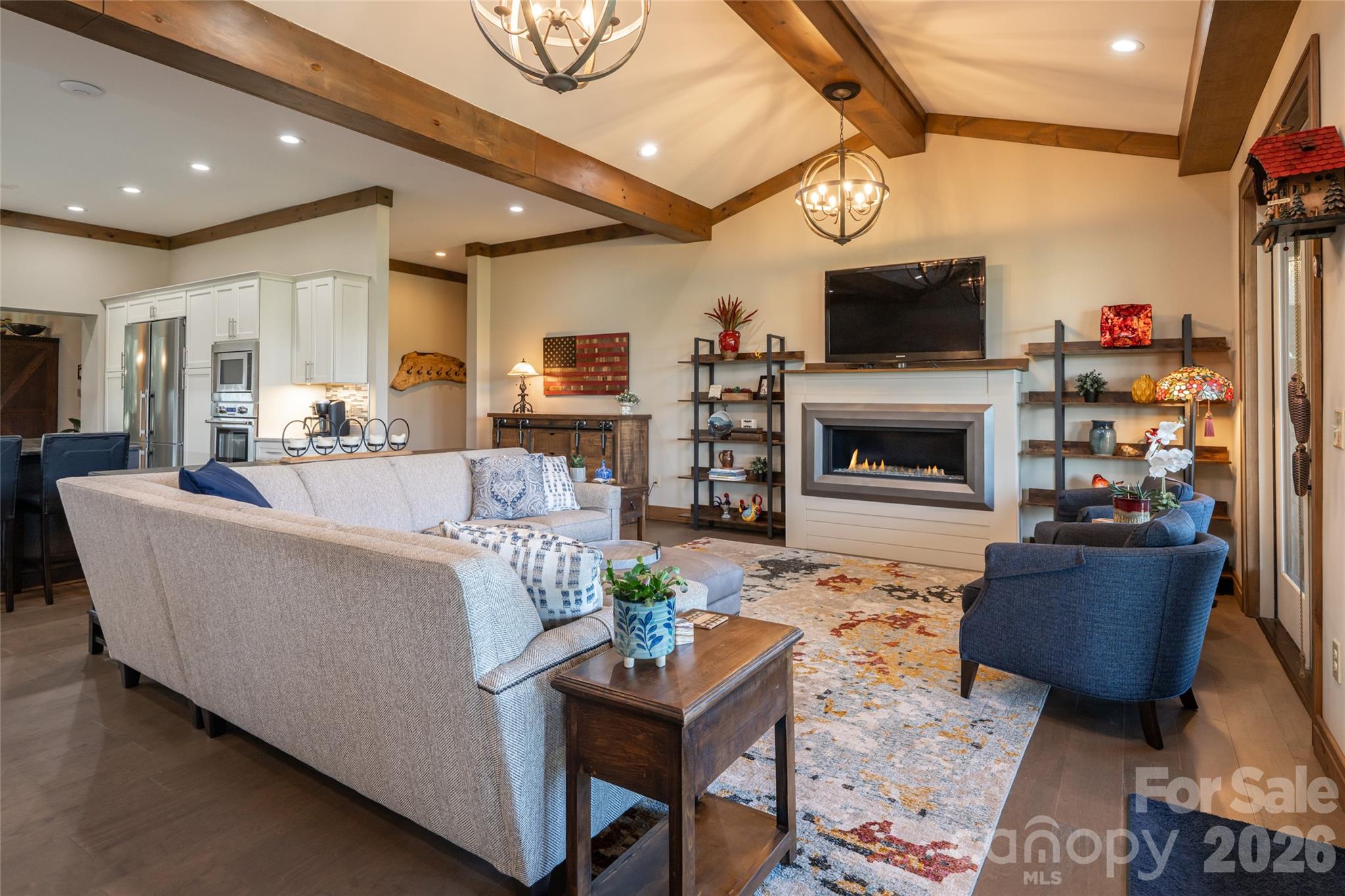 660 Pleasant Grove Road — Hendersonville
