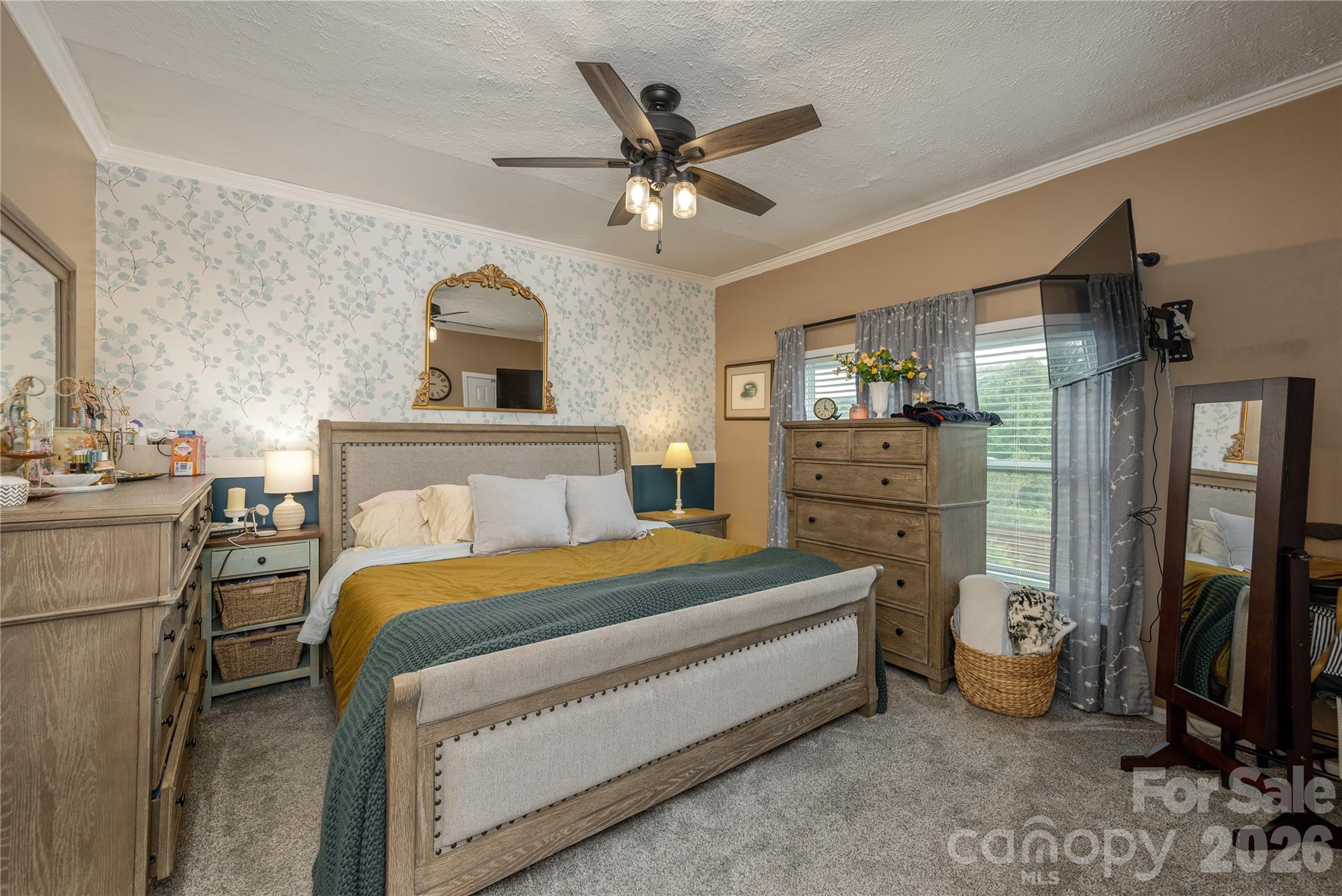 8 Blaines Way — Candler