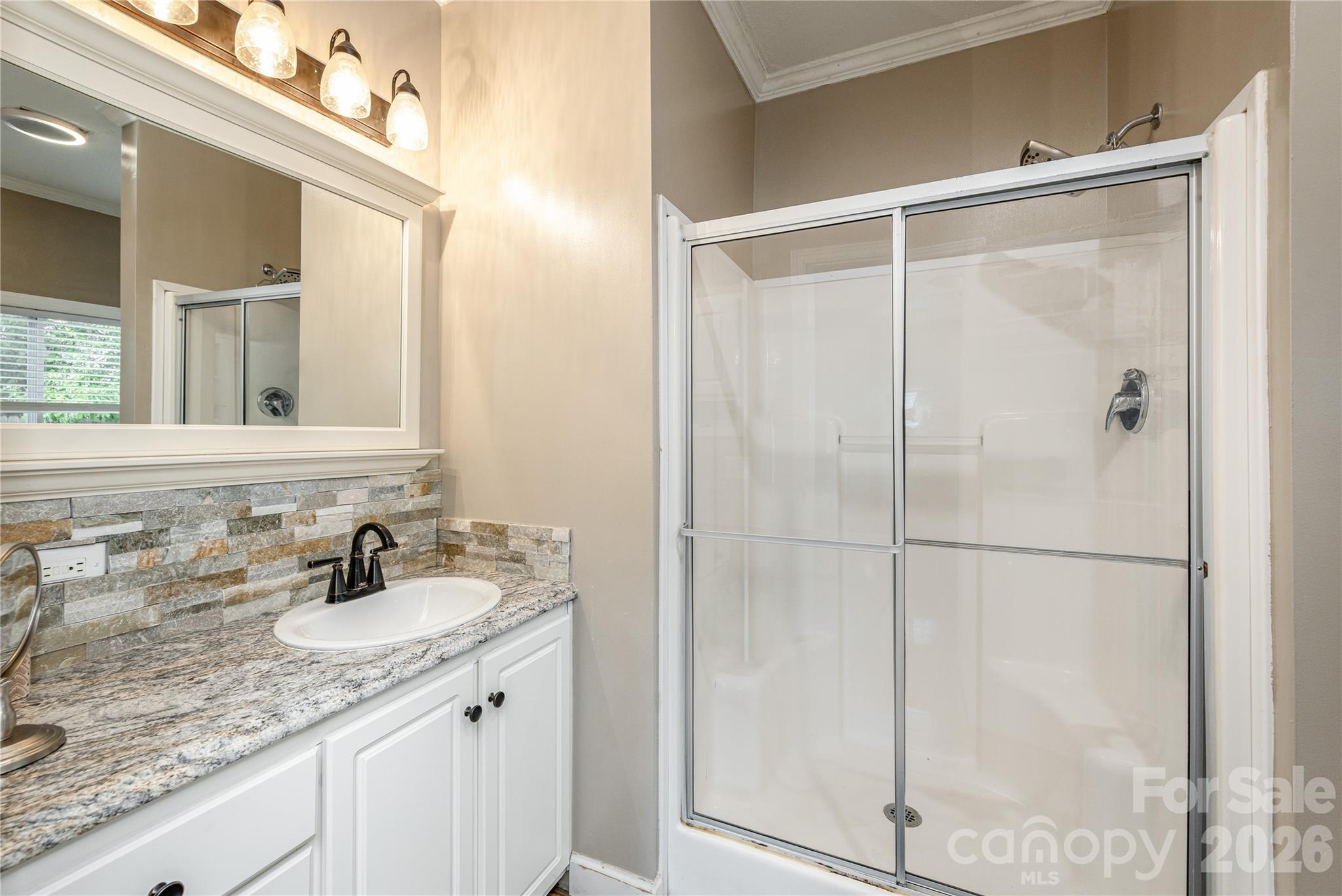 8 Blaines Way — Candler