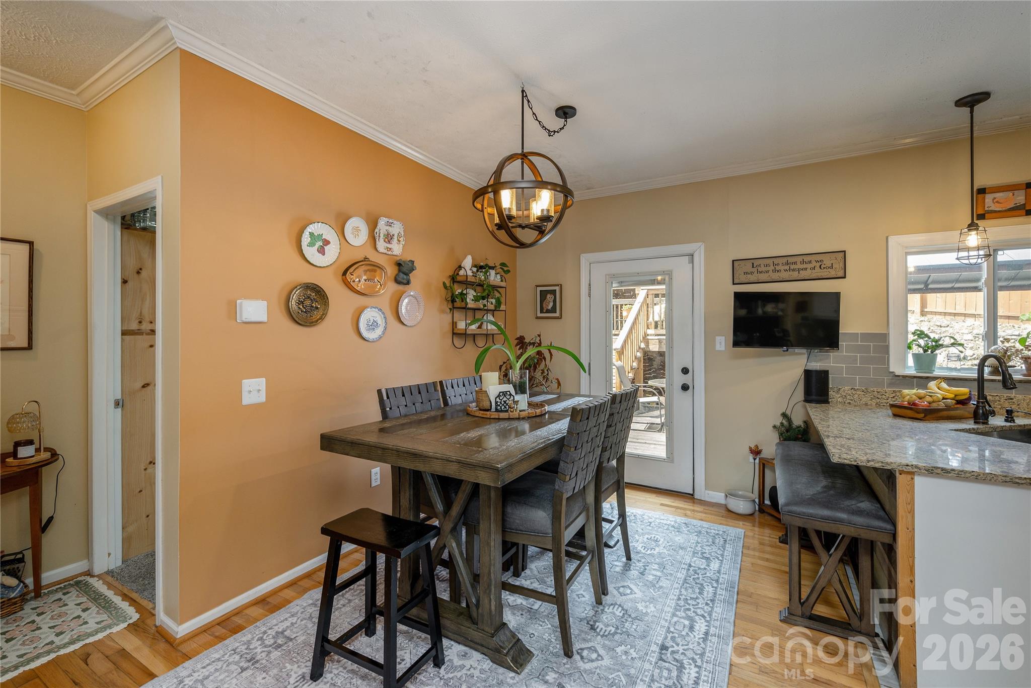 8 Blaines Way — Candler