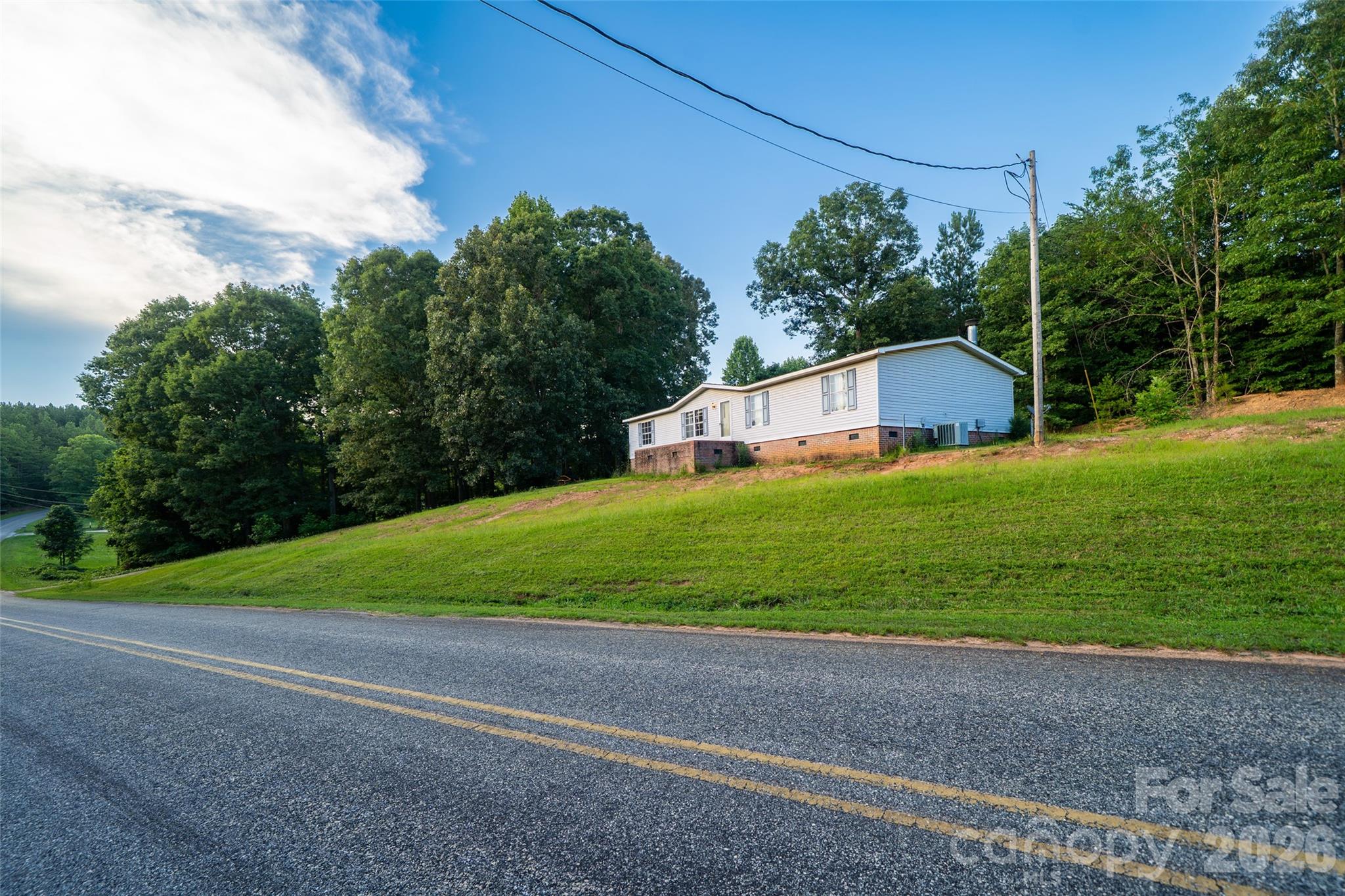 479 McDade Road — Tryon