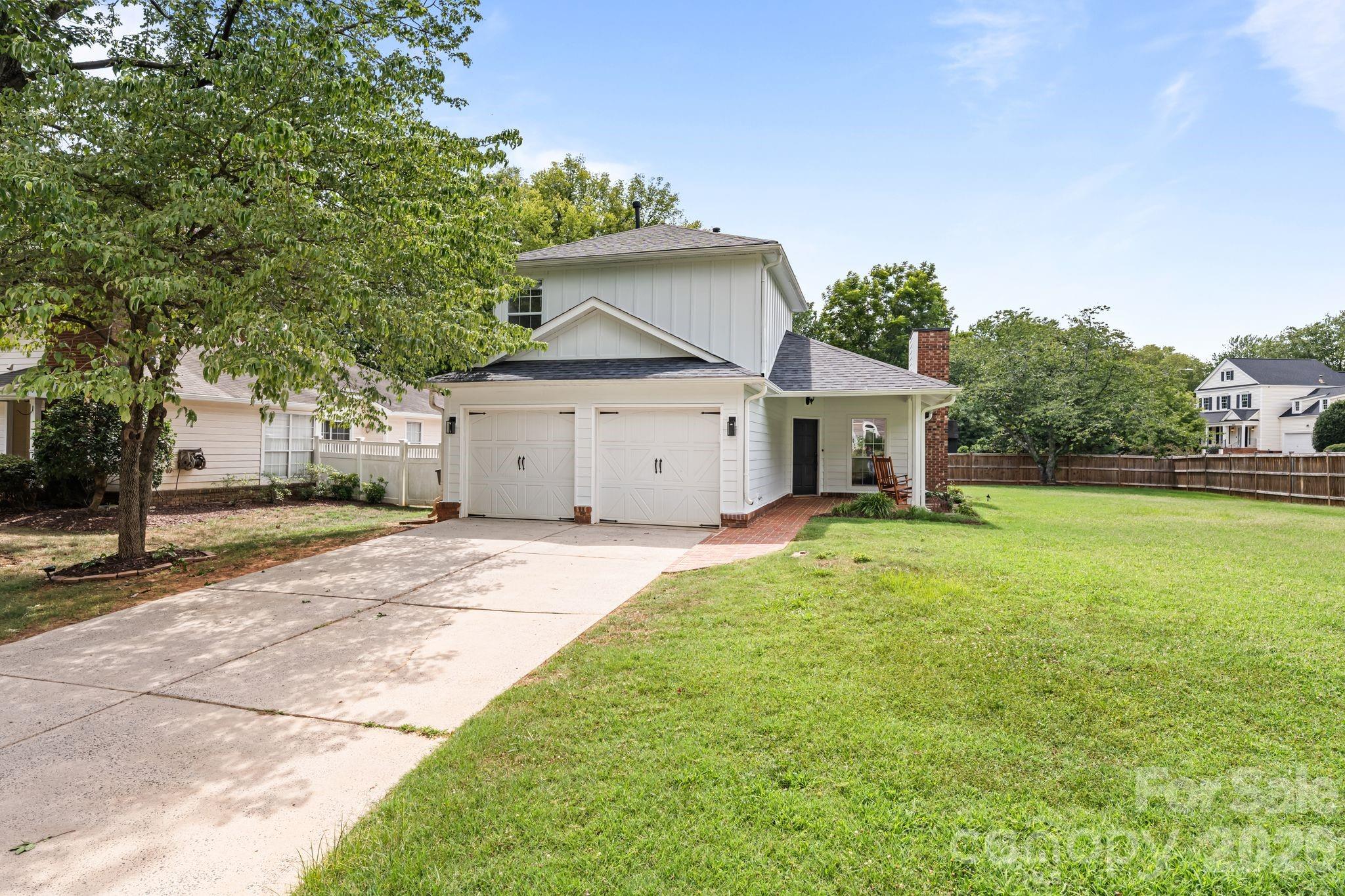 819 Mill Creek Lane — Charlotte