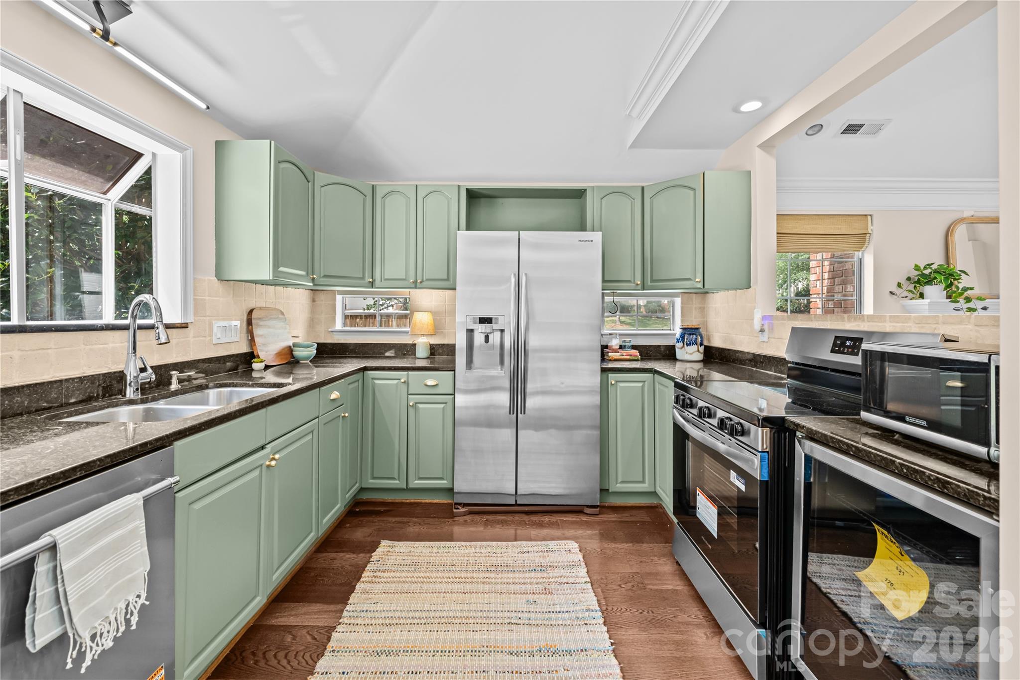 819 Mill Creek Lane — Charlotte
