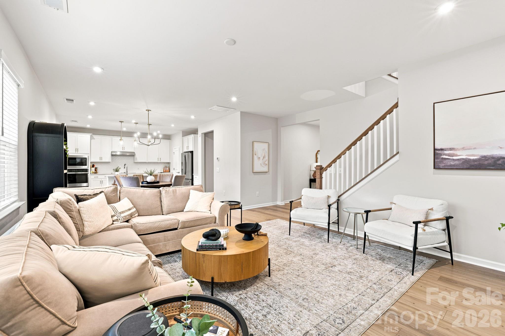 8226 Franklin Trail Street — Charlotte