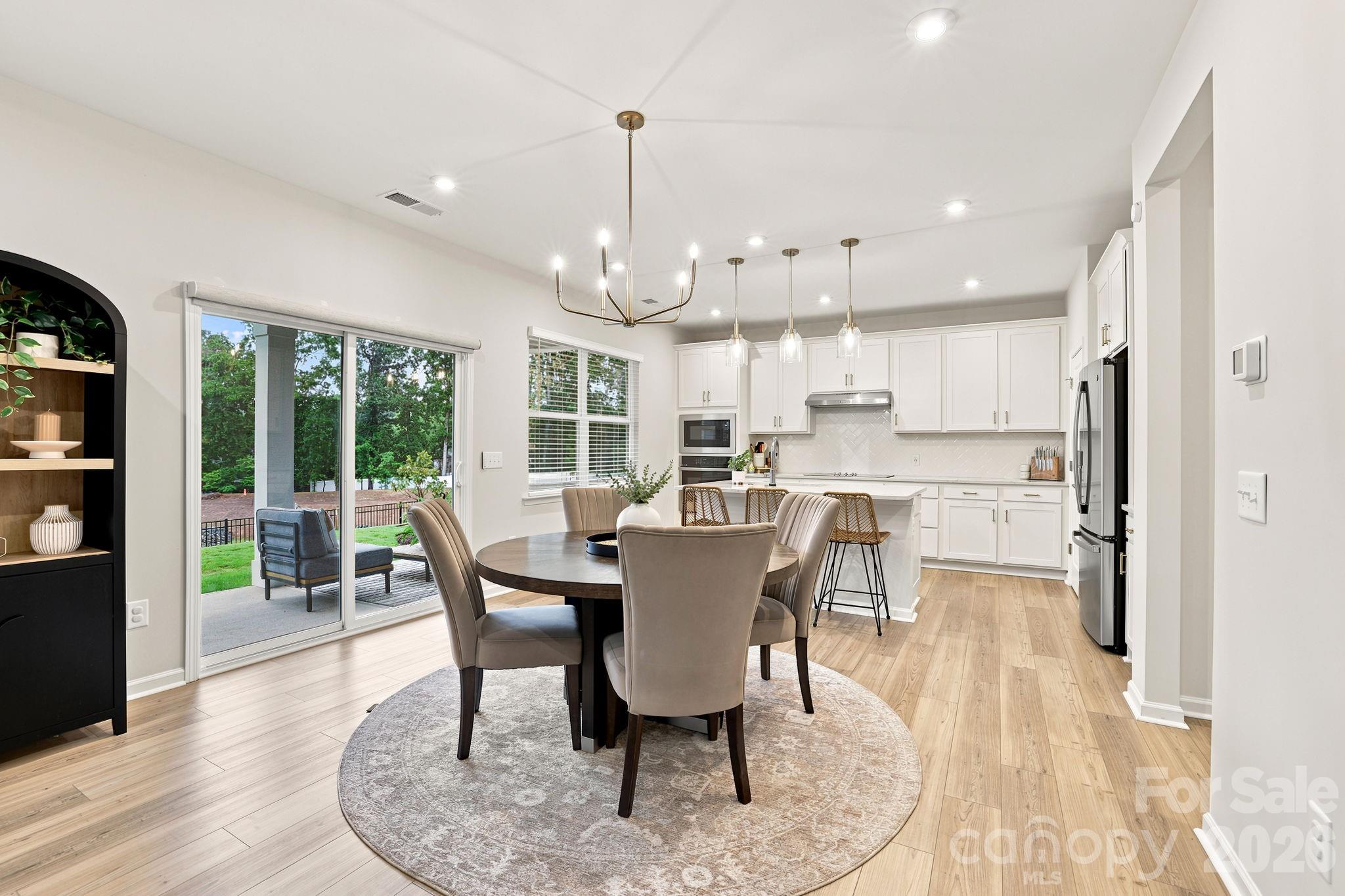 8226 Franklin Trail Street — Charlotte