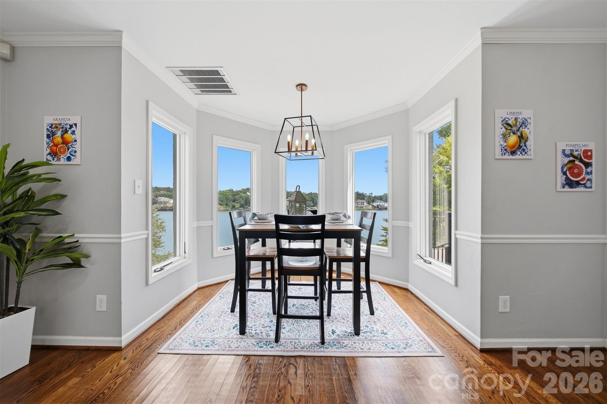 476 44th Avenue Drive NW — Hickory